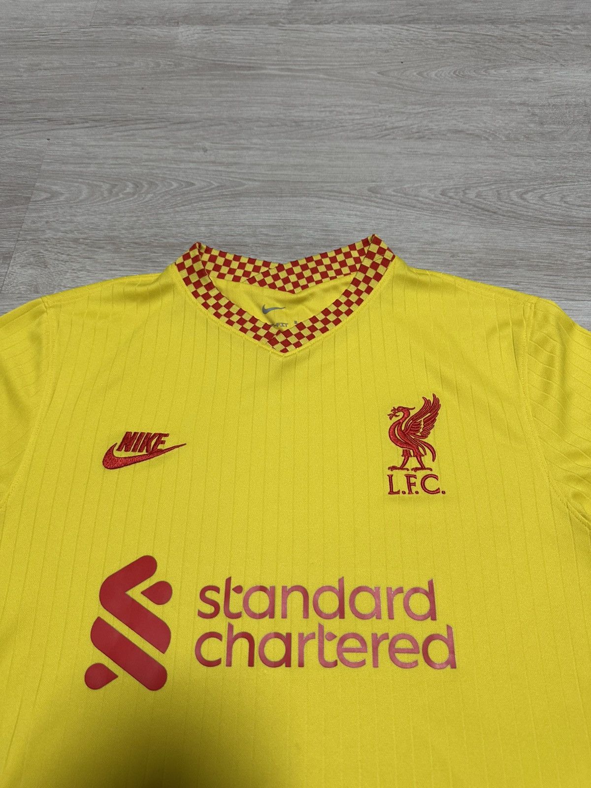 Nike LIVERPOOL 2021 2022 THIRD FOOTBALL SHIRT SOCCER JERSEY NIKE Size US M / EU 48-50 / 2 - 2 Thumbnail