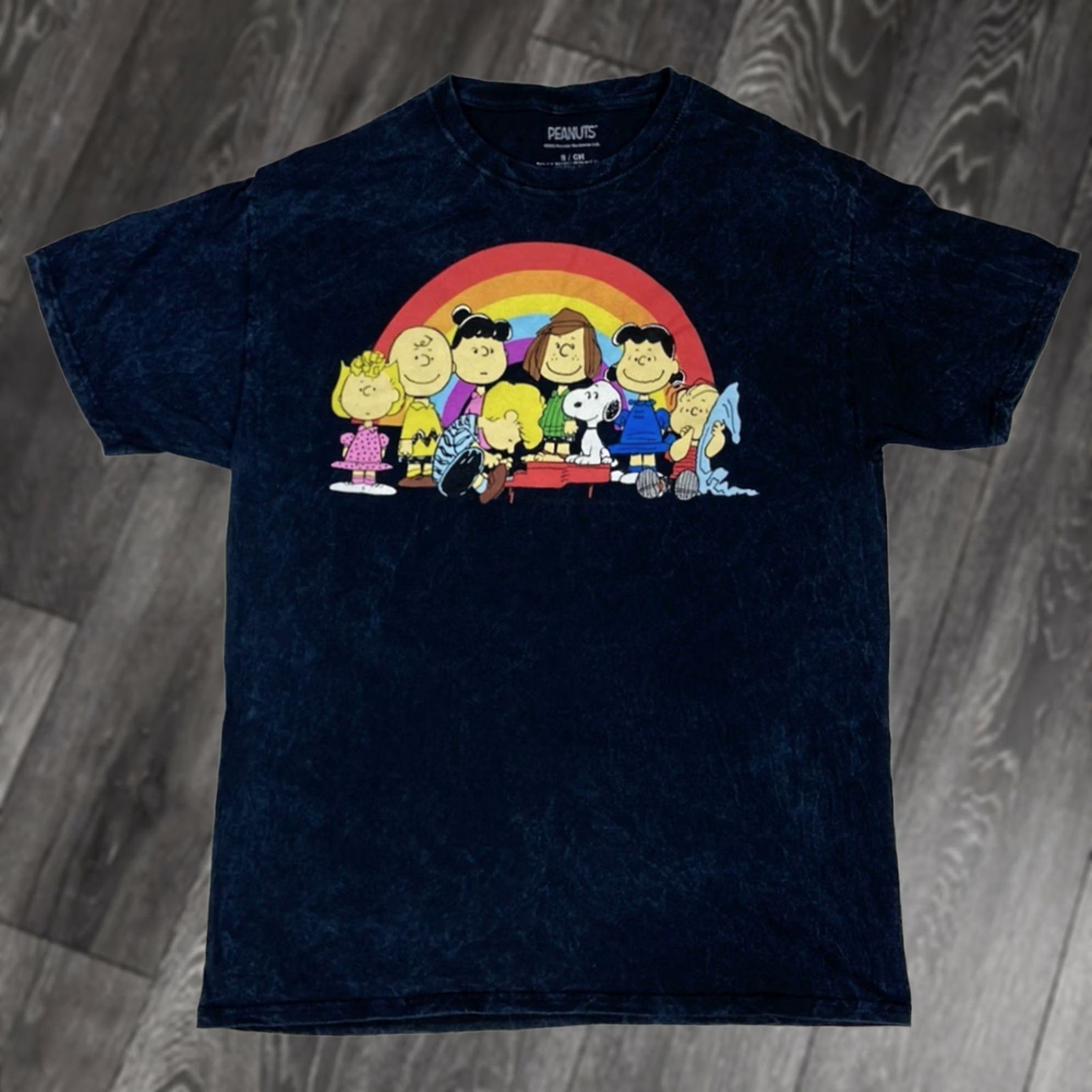 Peanuts VINTAGE Peanuts Snoopy And Friends Graphic T-shirt Men Small Black Acid Wash Size US S / EU 44-46 / 1 - 1 Thumbnail