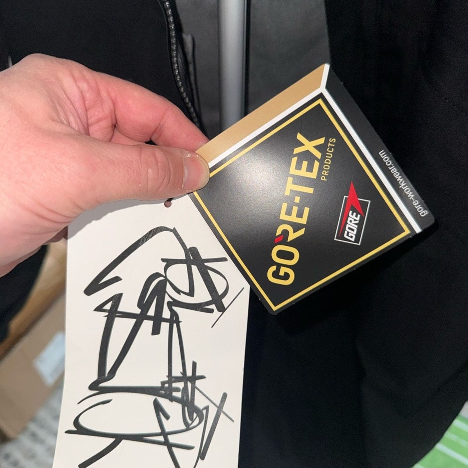 GR10K GR10K GORE-TEX Men's Black Shell Jacket - $1000 orig price S Size US S / EU 44-46 / 1 - 3 Thumbnail