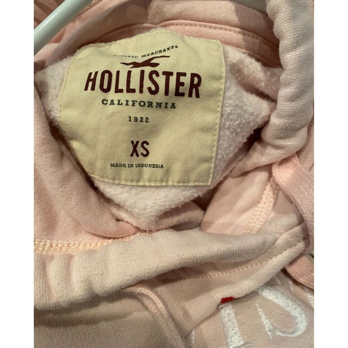 Light pink hollister hoodie hot sale