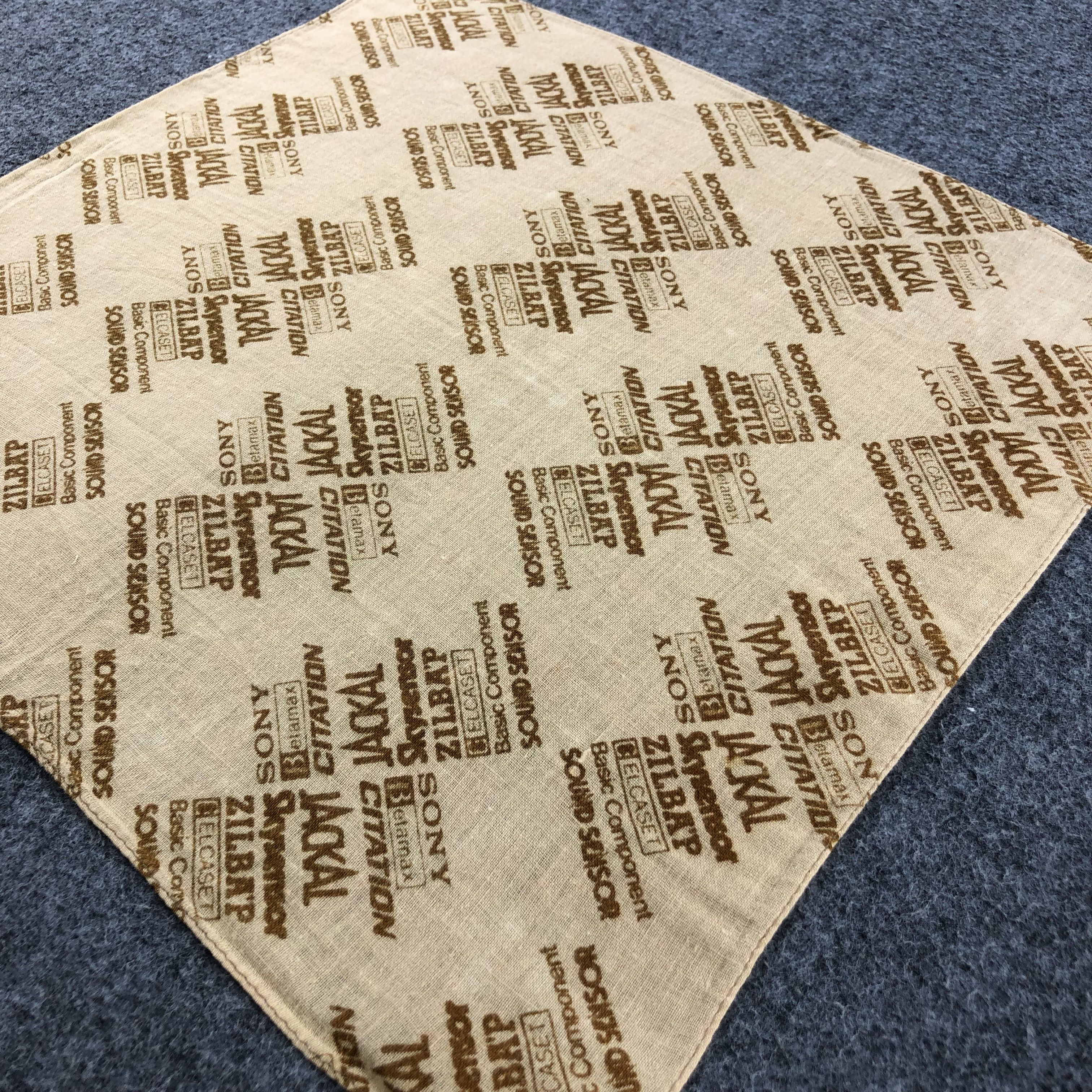 Vintage Vintage Sony Handkerchief Neckerchief Bandana H1345 Size ONE SIZE - 2 Thumbnail