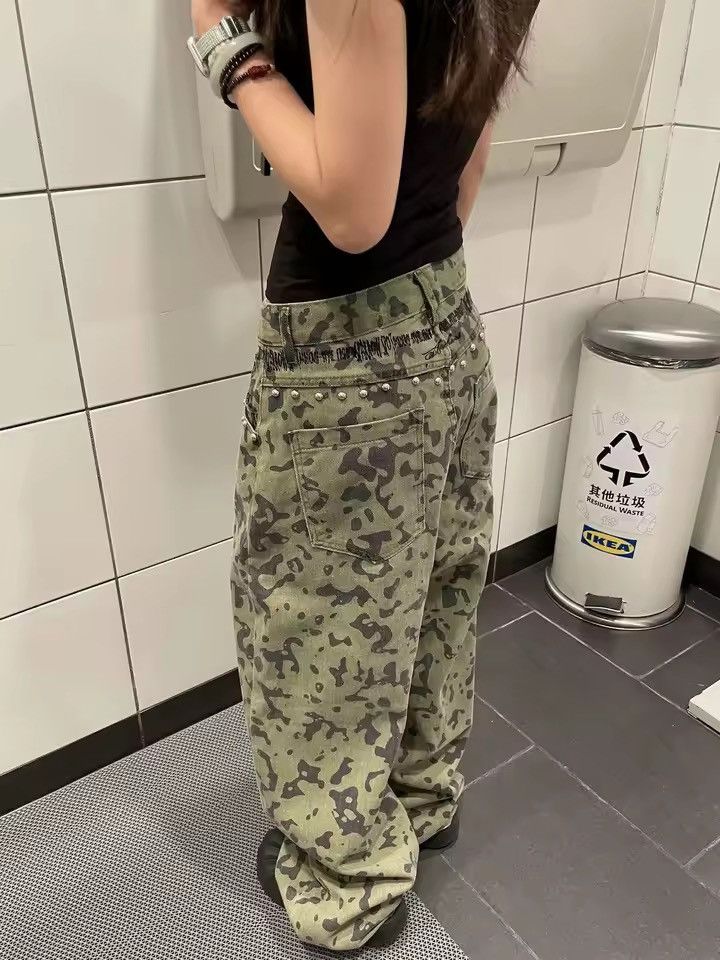 Vintage Camouflage Distressed Y2K style loose straight jeans Size 26" / US 2 / IT 38 - 2 Thumbnail