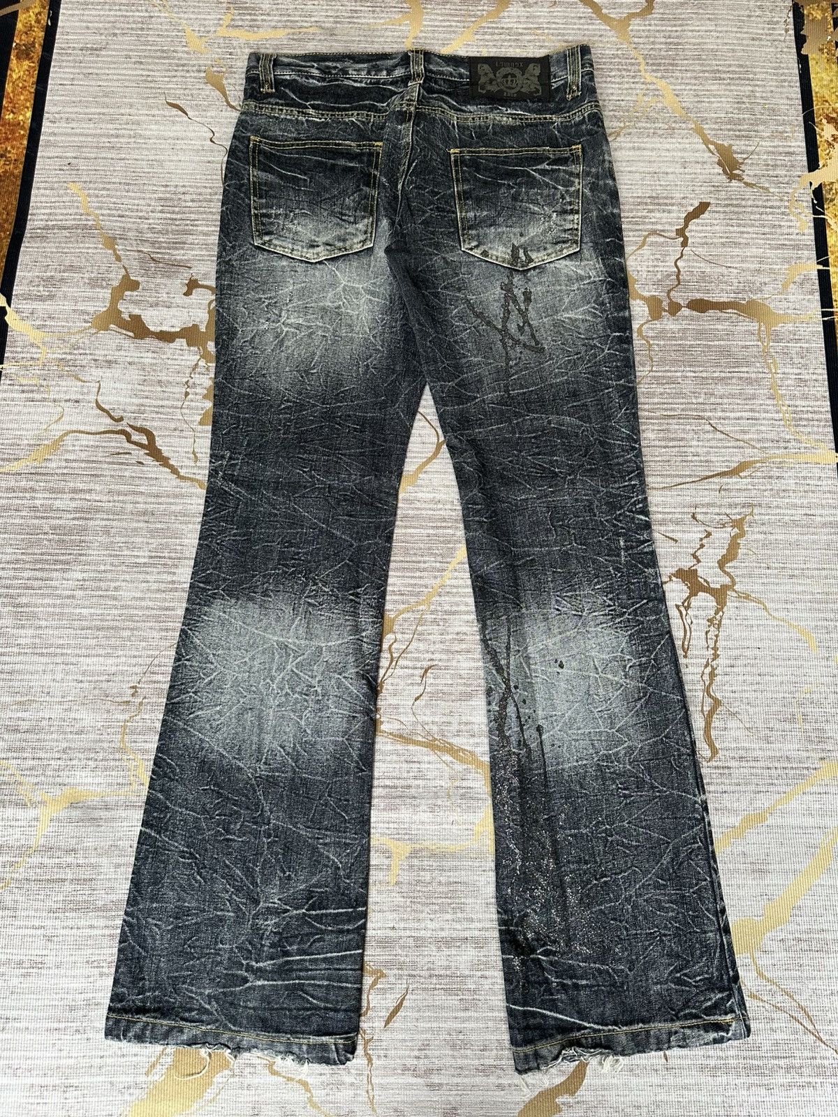 Tornado Mart FLARE Lowbox Premium Distressed Claw Marks Design Denim Size US 32 / EU 48 - 3 Thumbnail