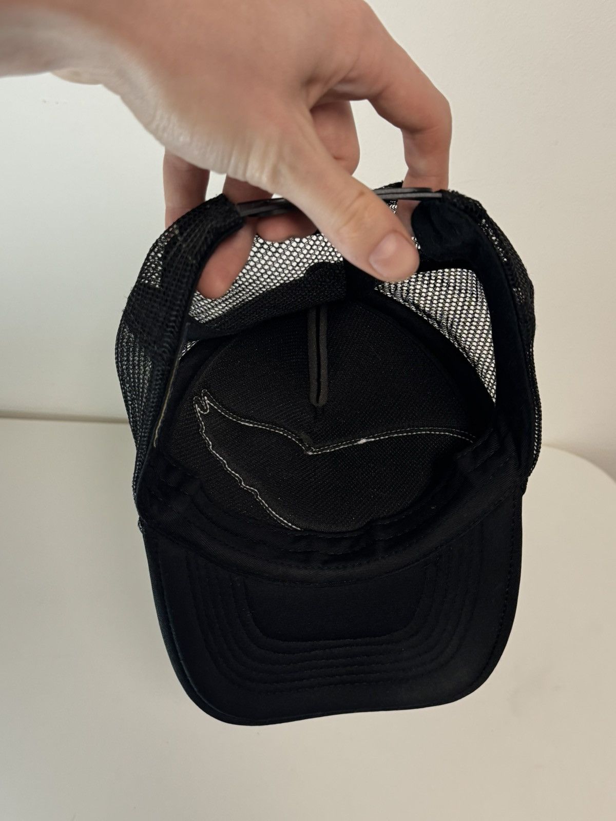 Corteiz Corteiz Alcatraz Wing Trucker Hat | One Size | Black red Size ONE SIZE - 3 Thumbnail