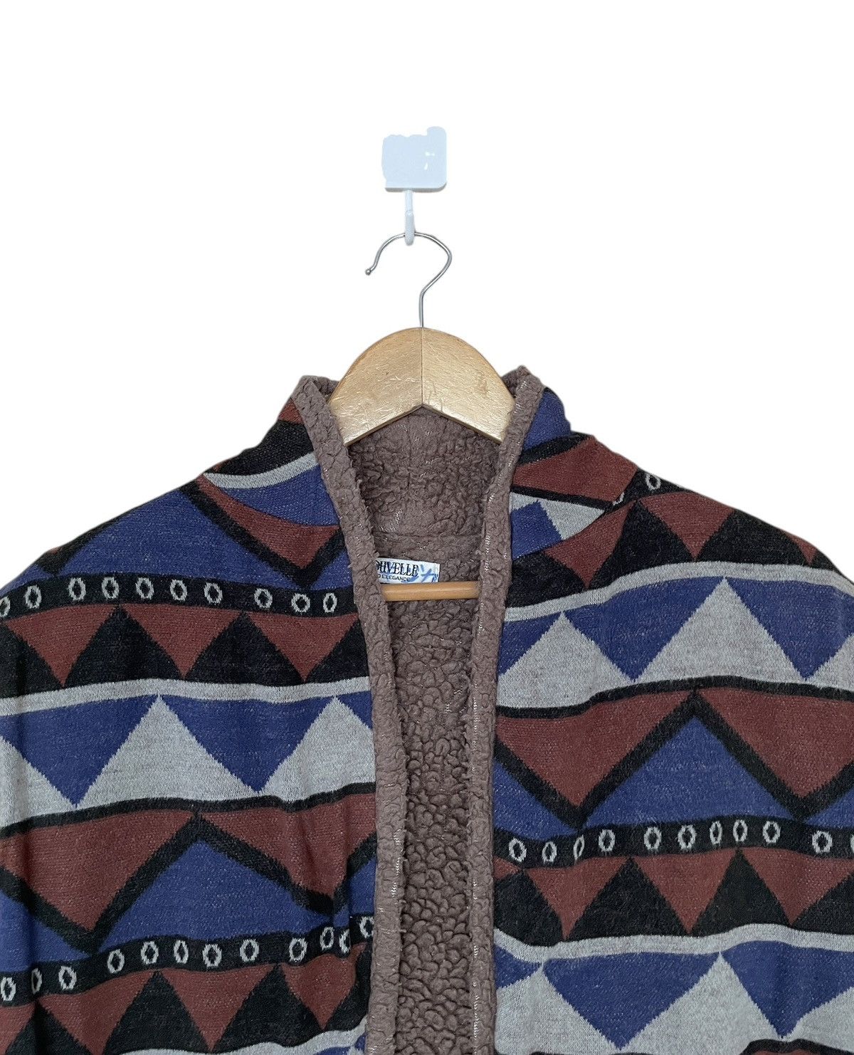 Japanese Brand Vintage Japanese Brand Nouvelle Navajo Fur Vest 1990s Size US M / EU 48-50 / 2 - 7 Thumbnail