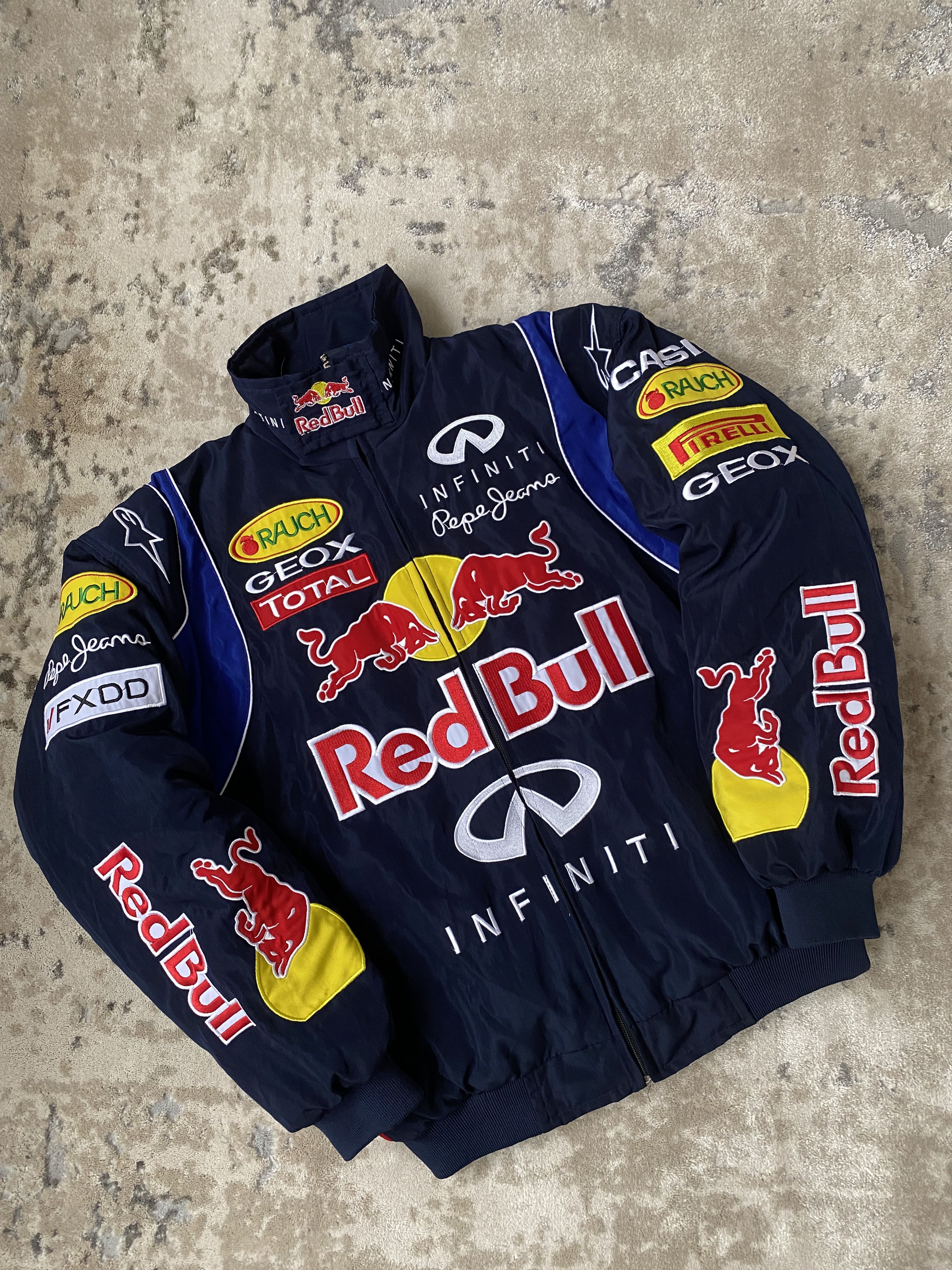 Formula 1 Vintage Red Bull Racing Team Formula One Racing Jacket Size US L / EU 52-54 / 3 - 1 Thumbnail