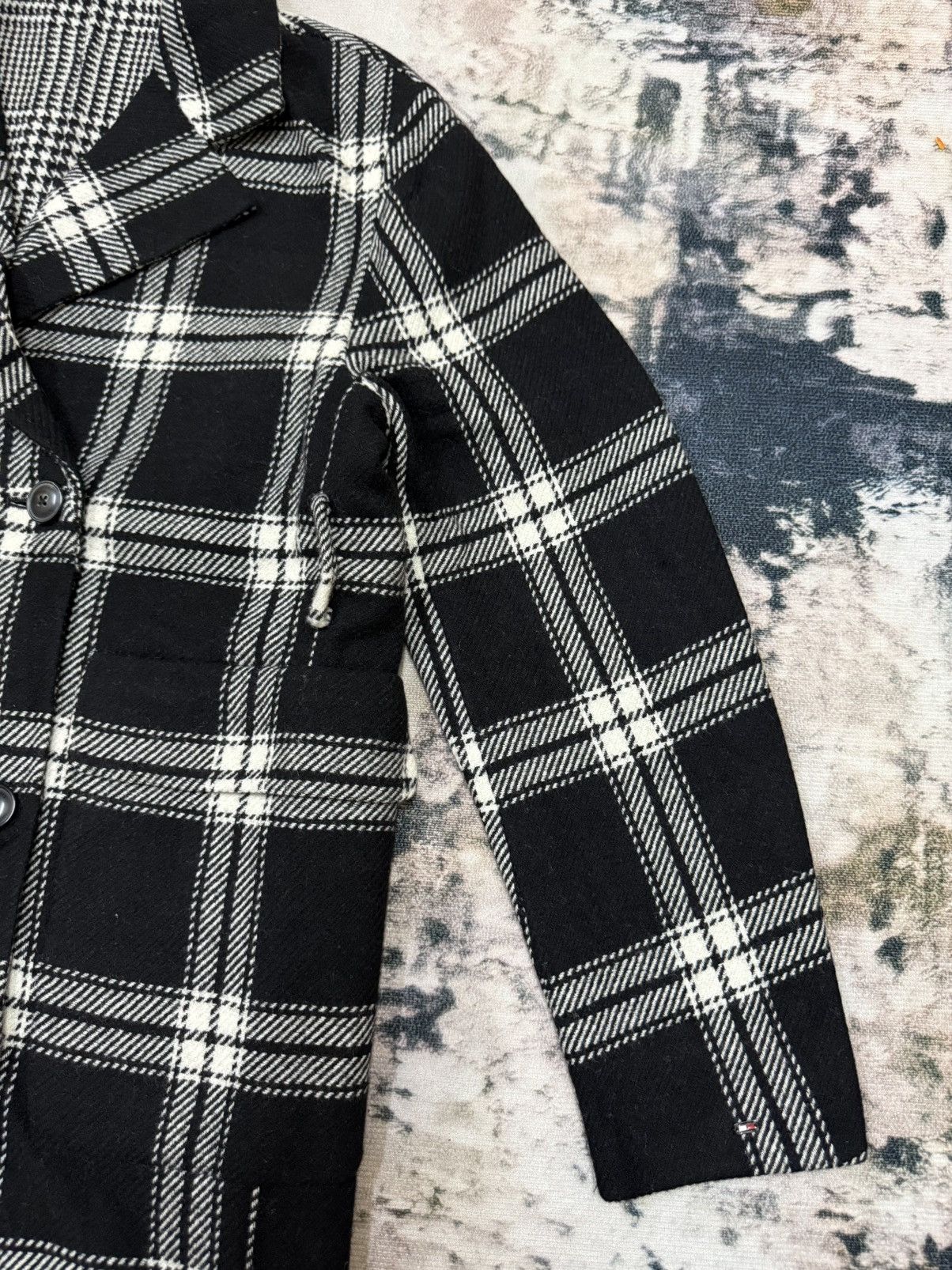 Tommy Hilfiger Tommy Hilfiger Chekered Wool Long Coat Jacket Size US S / EU 44-46 / 1 - 5 Thumbnail