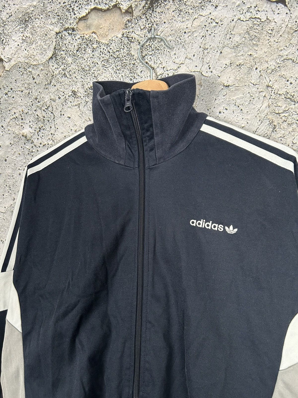 Adidas Adidas Zip Up Nylon Sweatshirt Retro Hype Streetwear Size US M / EU 48-50 / 2 - 3 Thumbnail