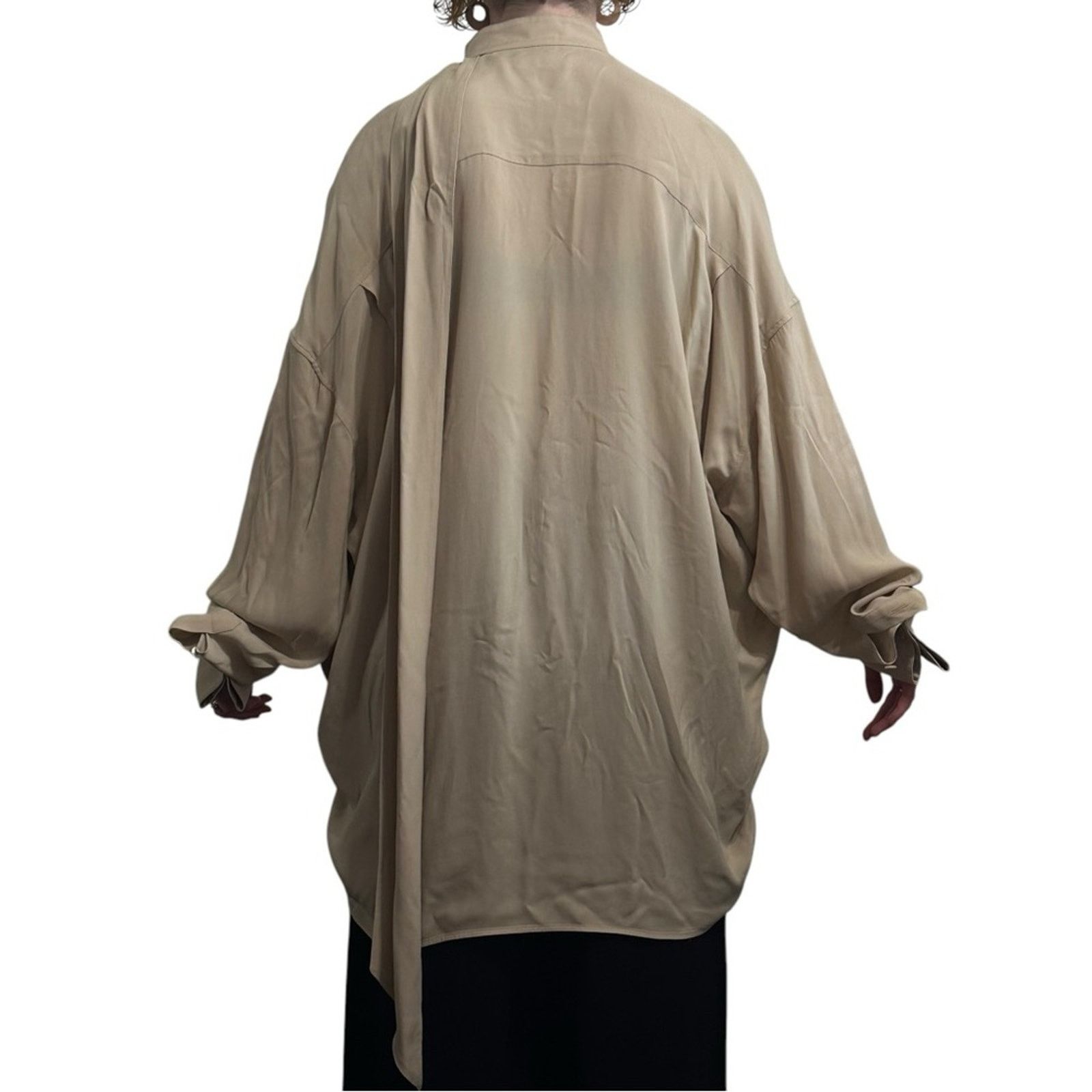 Balenciaga SS20 Unisex Oversized Button Front Shirt size FR 34 Beige Size ONE SIZE - 5 Thumbnail