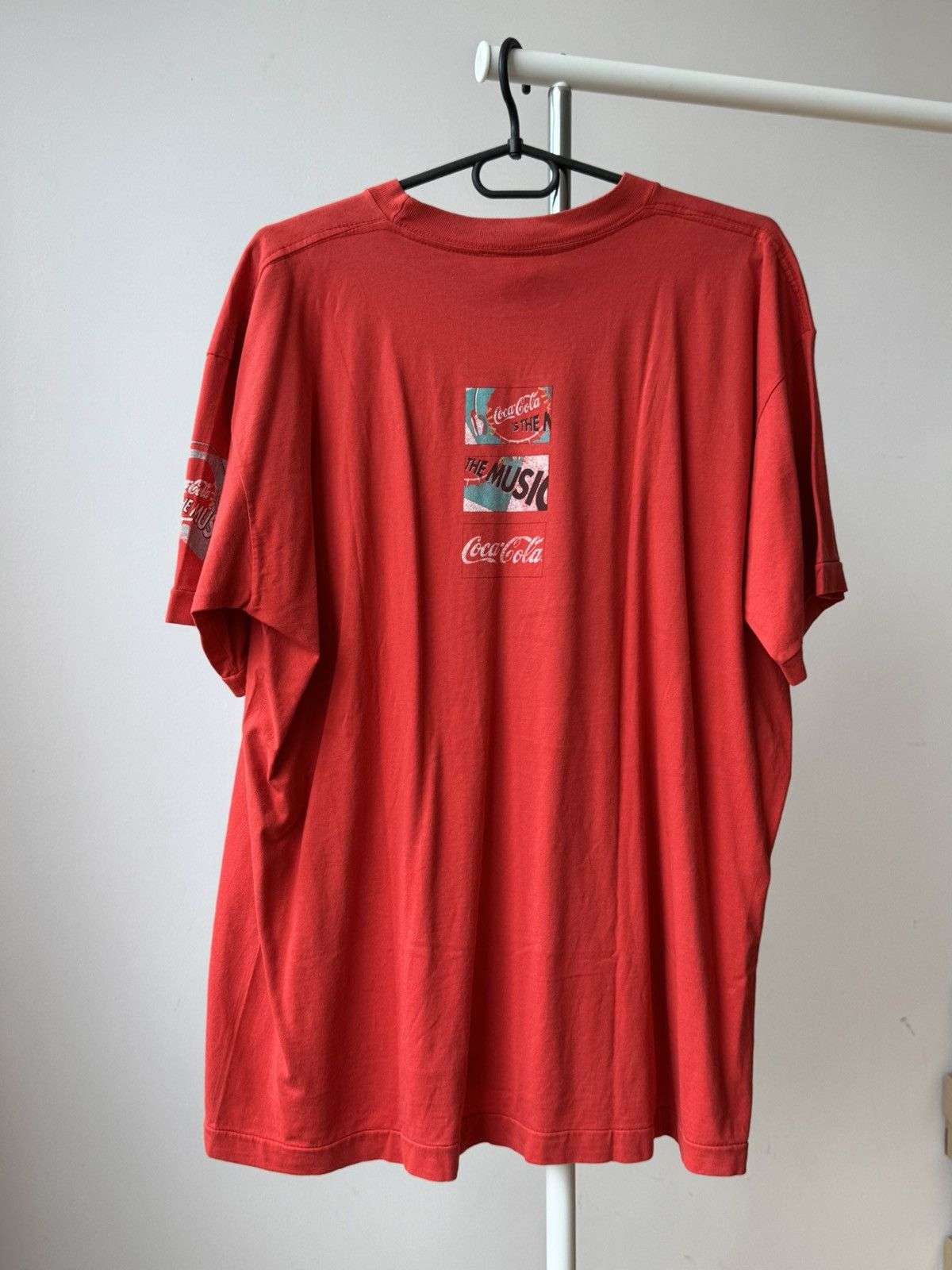 Vintage Vintage 1993 Coca Cola Is The Music Single Stitch T-shirt Size US XL / EU 56 / 4 - 2 Thumbnail
