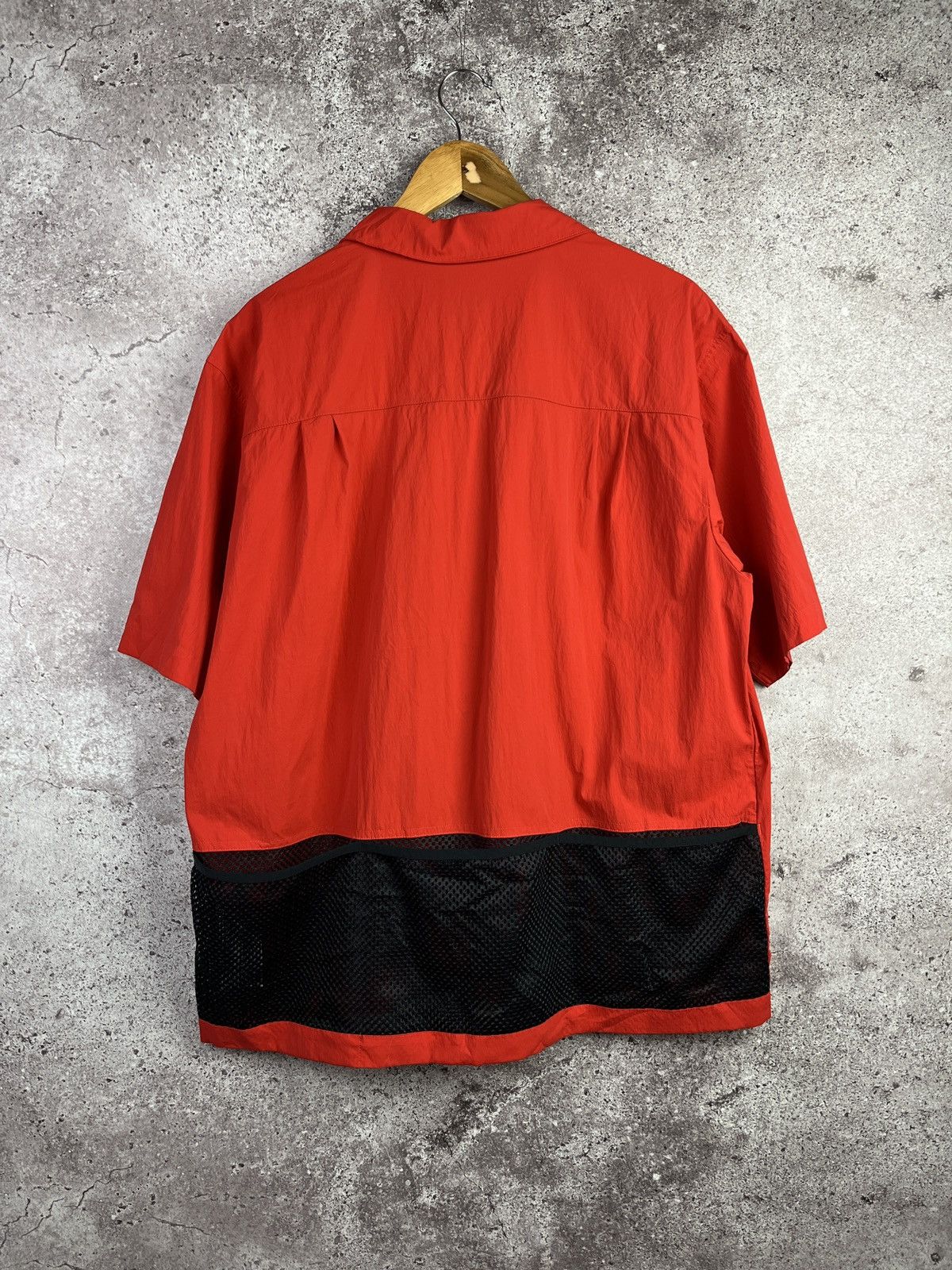 Nike ACG Nike ACG Technical Zip Shirt Red Mesh Panel Utility Outdoor Size US L / EU 52-54 / 3 - 3 Thumbnail