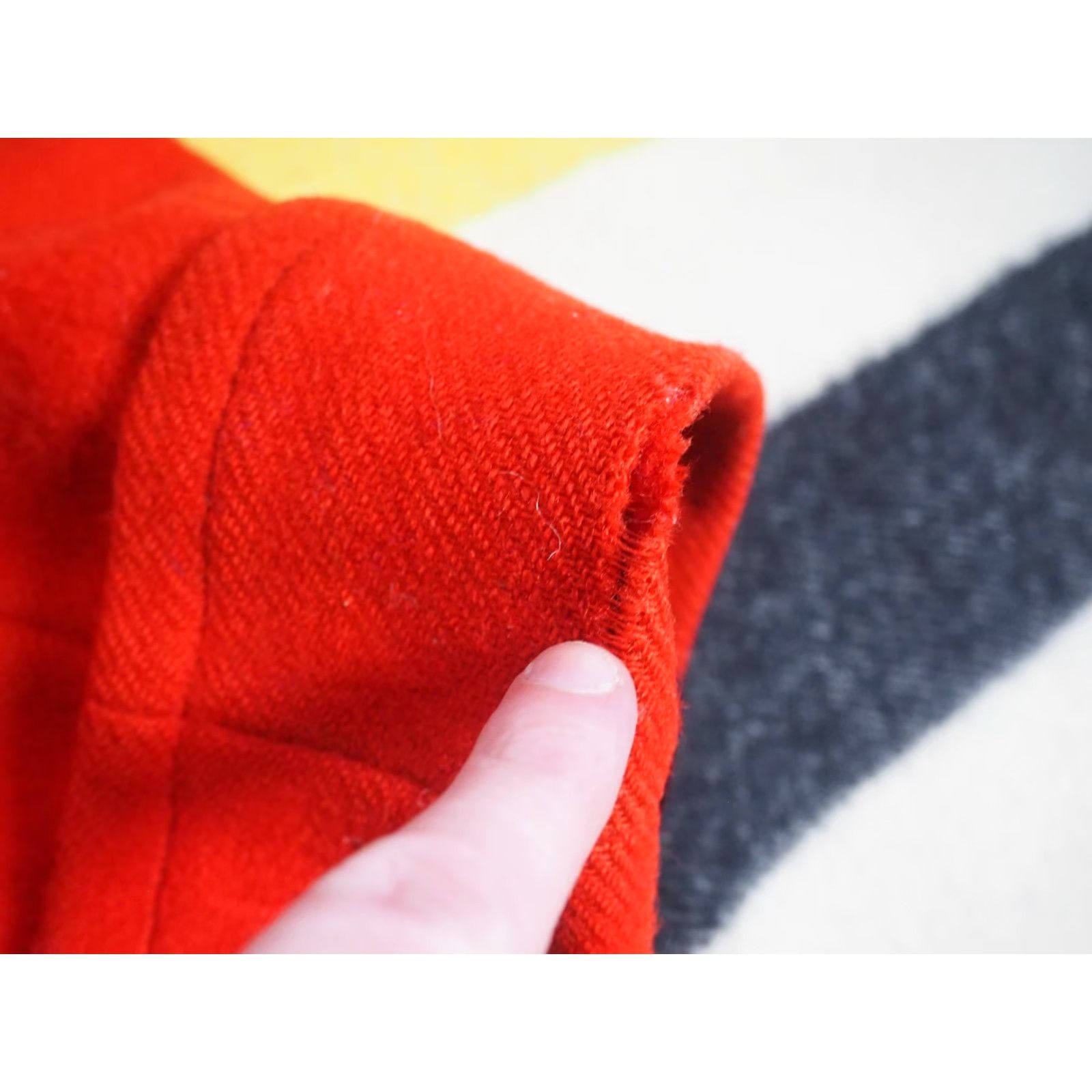 Hudson VTG Hudson's Bay Pea Coat Jacket Womens M Red Wool Button USA 50s 60s Bohemian Vintage Coat Casual Winter Fall Lined Collared Size M / US 6-8 / IT 42-44 - 8 Thumbnail