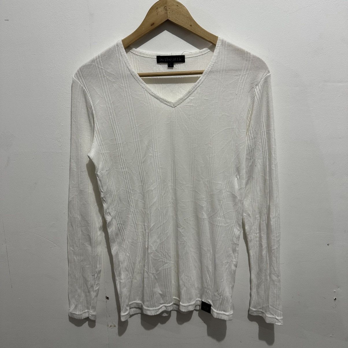 In The Attic In the Attic Y2K V-Neck Slimfit Longsleeve Textured Size US L / EU 52-54 / 3 - 1 Thumbnail