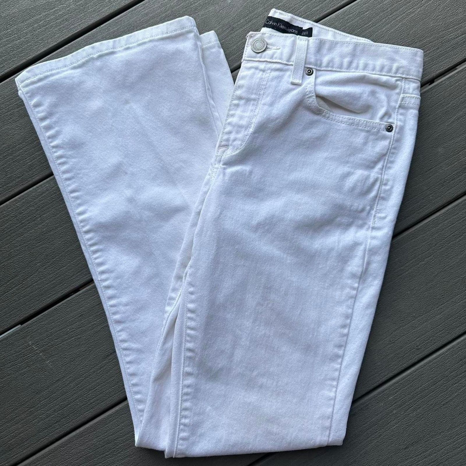 Calvin Klein Vintage calvin klein white flared jeans Size 28" / US 6 / IT 42 - 1 Thumbnail