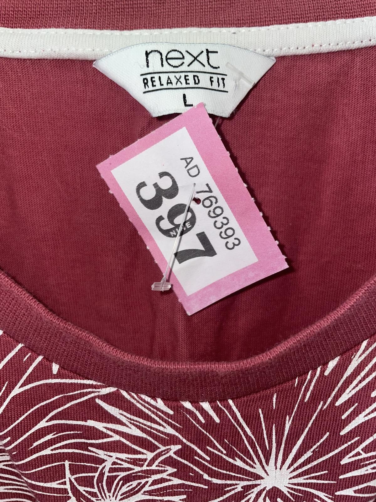 NEXT Next Relaxed Fit Short Sleeve T-Shirt-Burgundy Floral Design Size L / US 10 / IT 46 - 2 Thumbnail