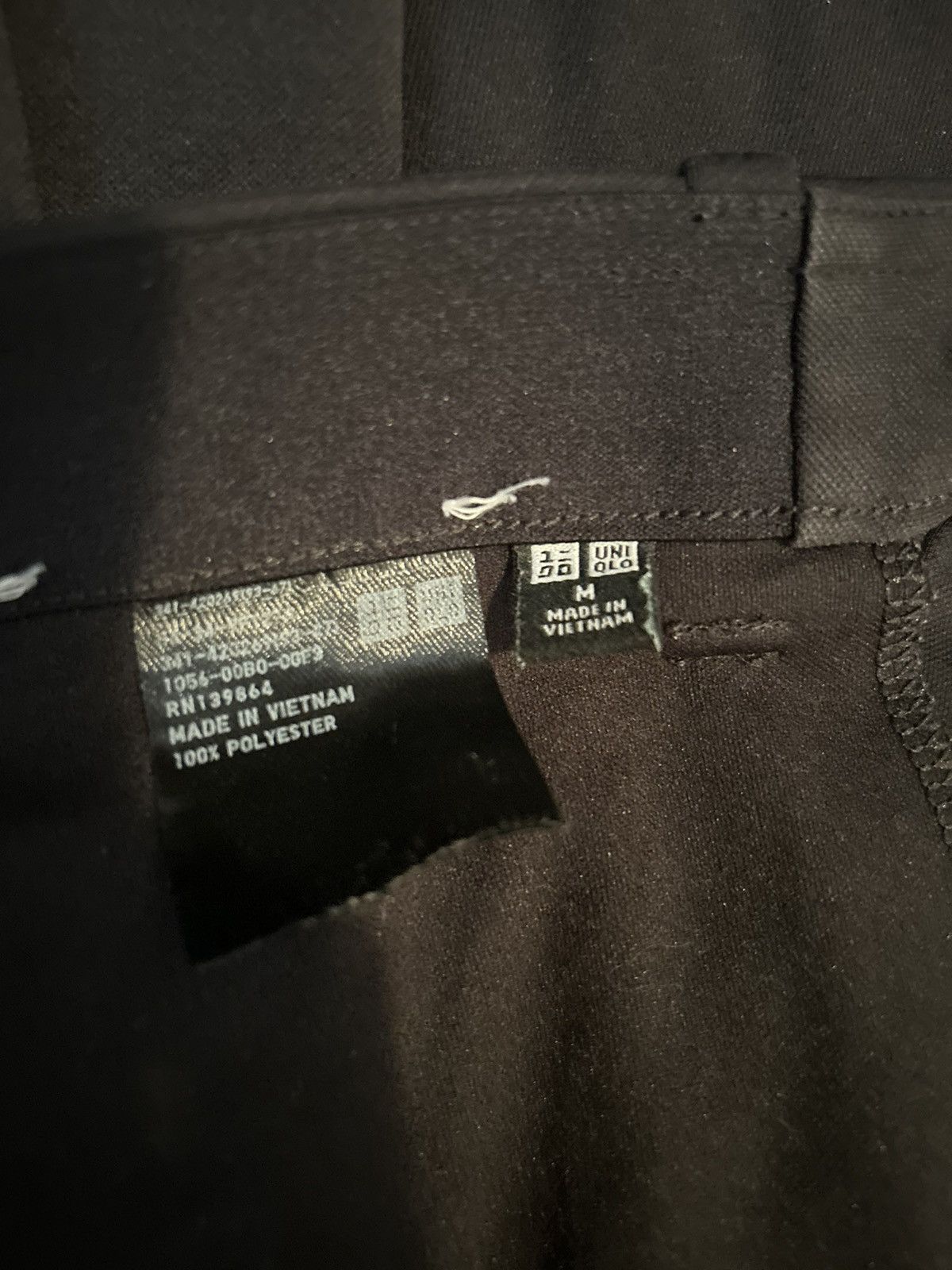 Uniqlo Uniqlo Black Jogger pants Size US 30 / EU 46 - 3 Thumbnail