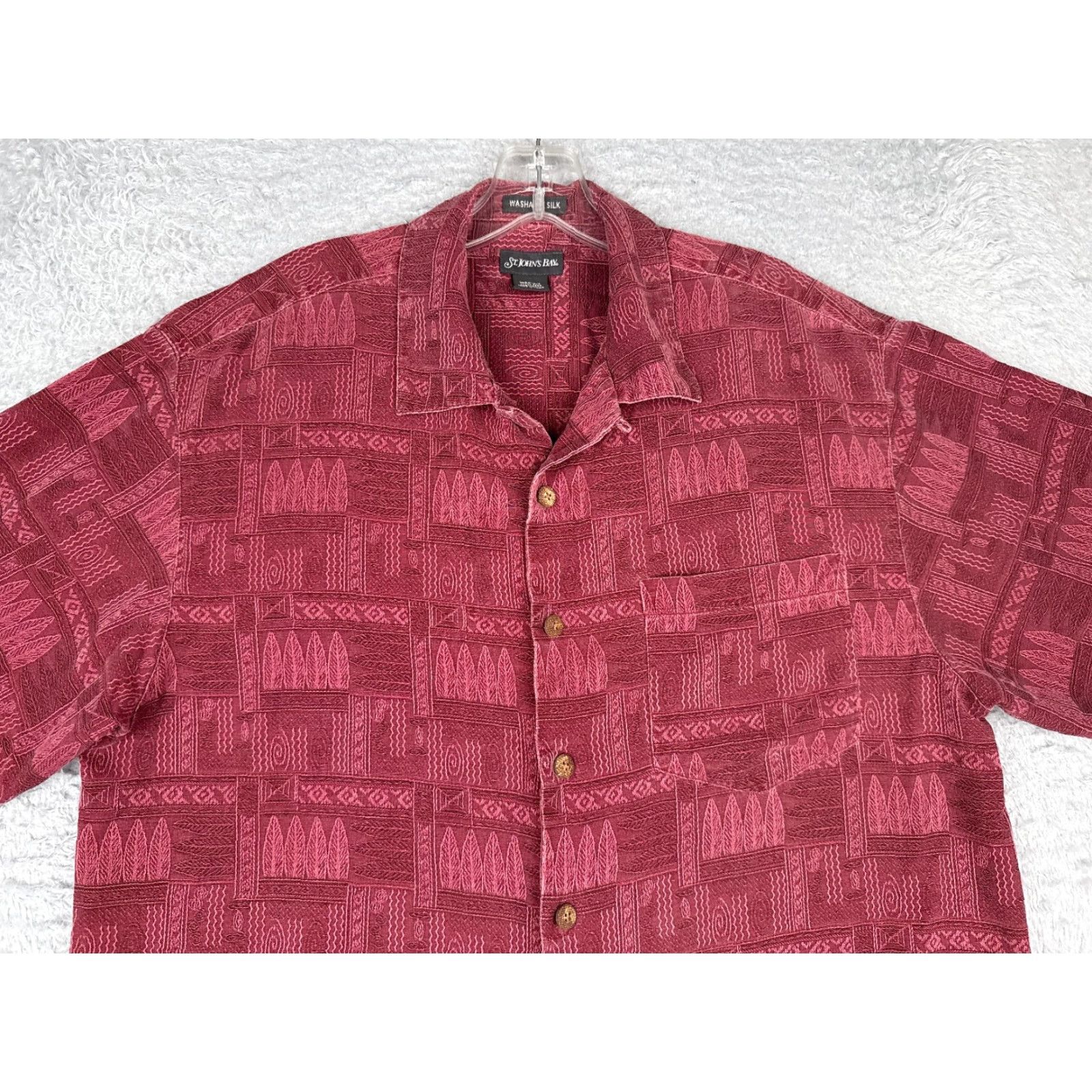 Vintage St. John's Bay Shirt Men Medium Red Surfboard Geometric Hawaiian Up 100% Silk Size US M / EU 48-50 / 2 - 4 Thumbnail