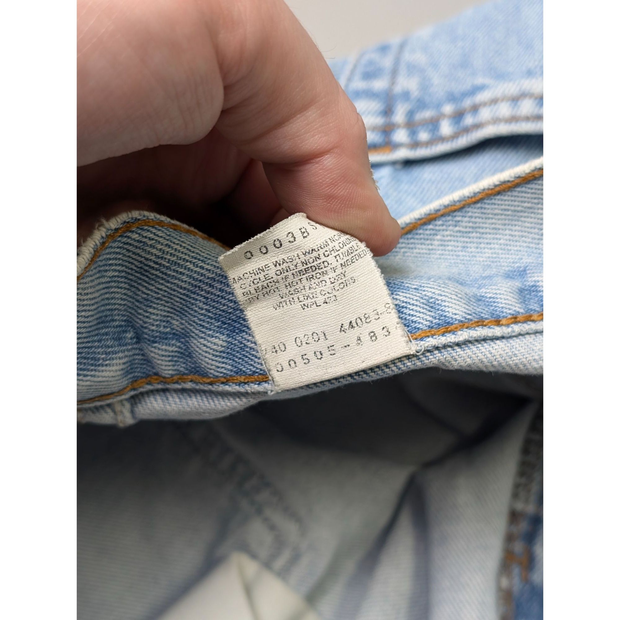 Levi's Levi's 505 Made in USA Light Wash Denim Jeans Pants (Y1091) Size US 40 / EU 56 - 10 Thumbnail
