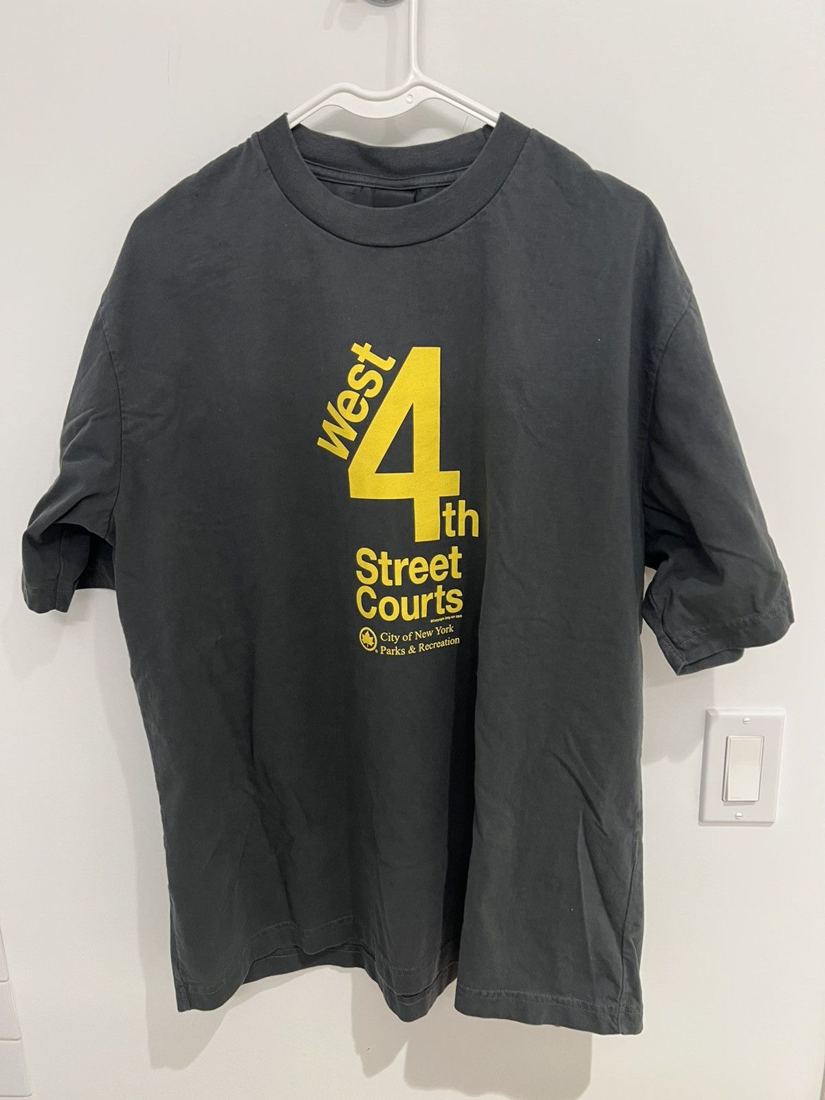 Only NY NYC Parks West 4th T-Shirt XL