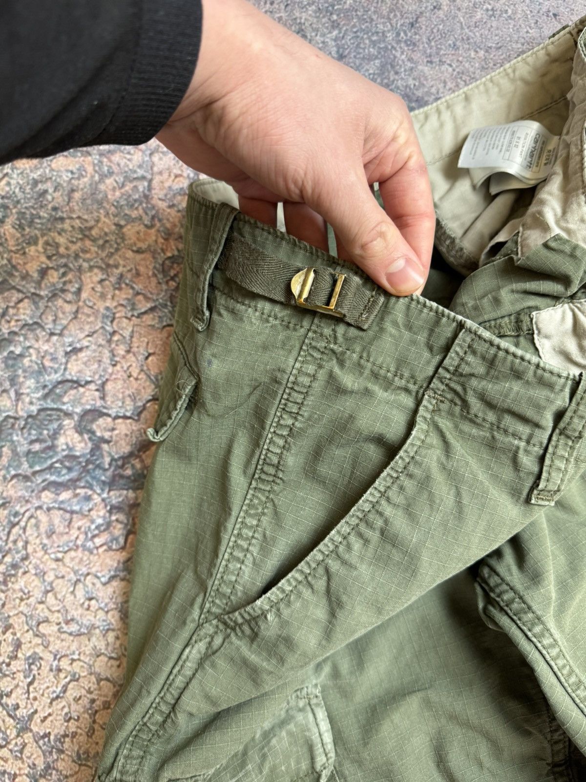 Carhartt × Vintage Carhartt vintage khaki cargo pants workwear size 31x30 Size US 31 - 14 Thumbnail