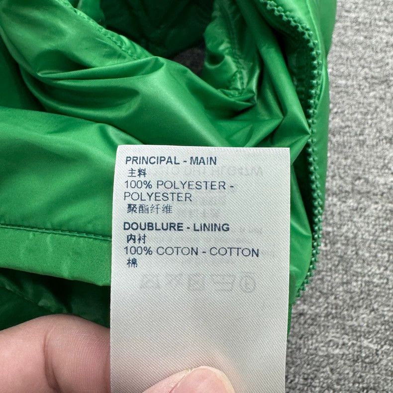 Louis Vuitton Louis Vuitton Embossed three-flower vest Size US L / EU 52-54 / 3 - 4 Thumbnail