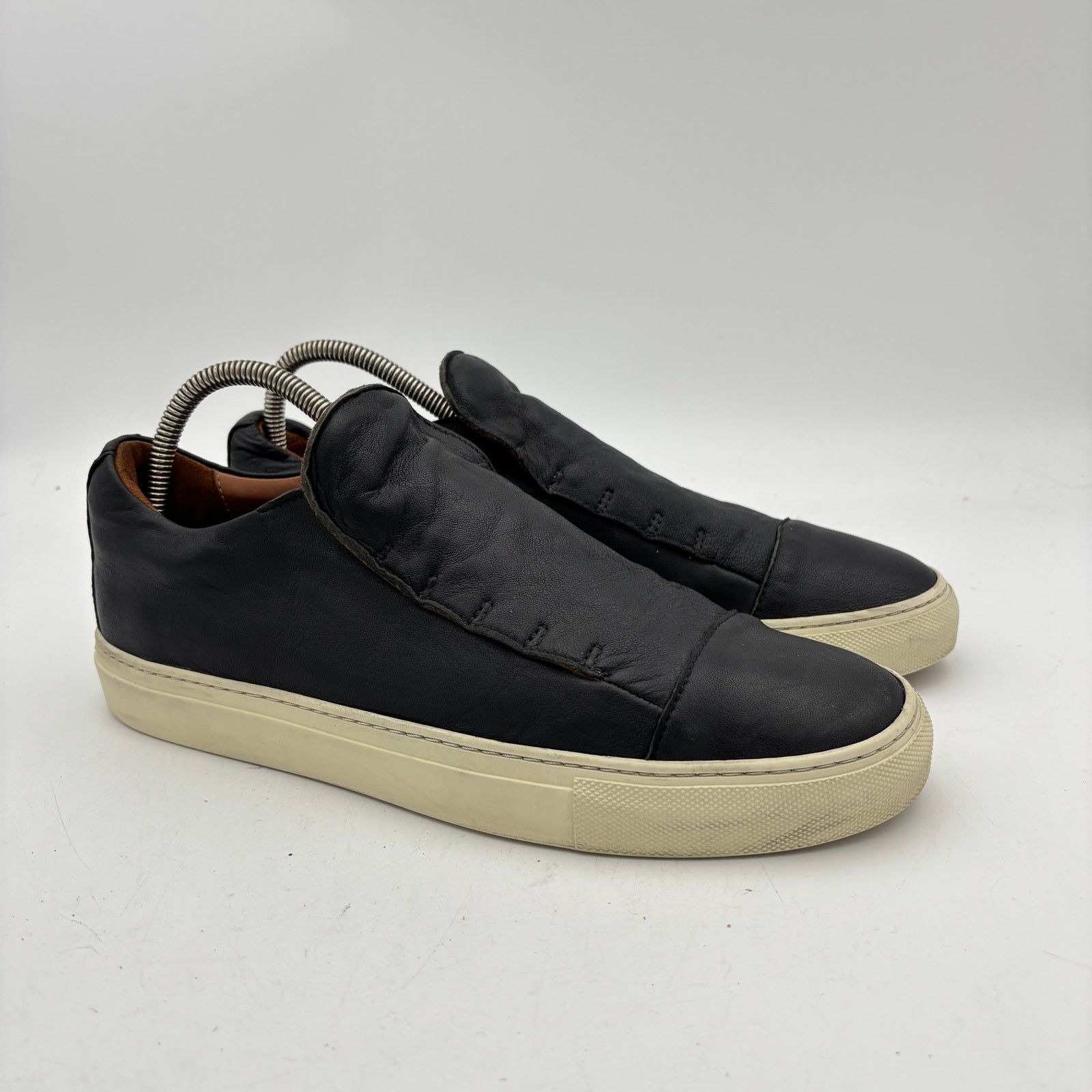 John Varvatos 315 Reed Laceless Slip On Suede Sneakers Men\'s 11.5 Amazon.com | John Varvatos Men main image 2