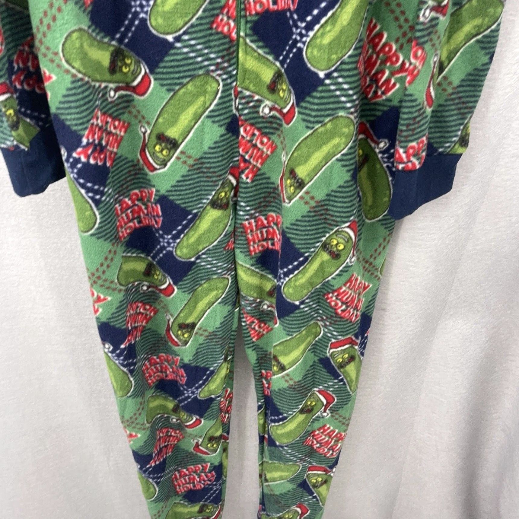 Vintage VINTAGE Rick and Morty Pickle Rick Fleece Pajama Suit Men XL Green Cartoon Christmas Holiday Sleepwear Size 46R - 3 Thumbnail