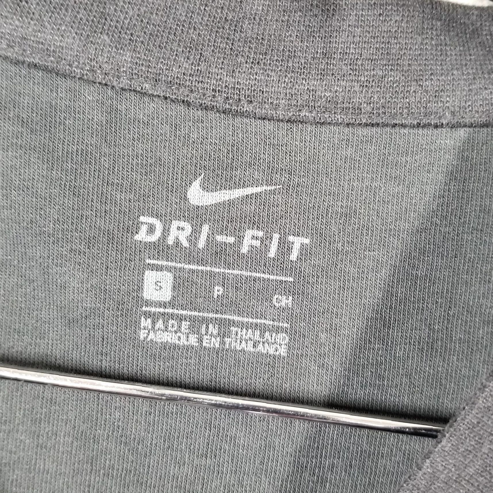 Nike Nike Golf Women’s Small Cardigan Sweater Unreleased NEW Sample Ribbed Script Care Sporty Classic Casual Business Size S / US 4 / IT 40 - 4 Thumbnail