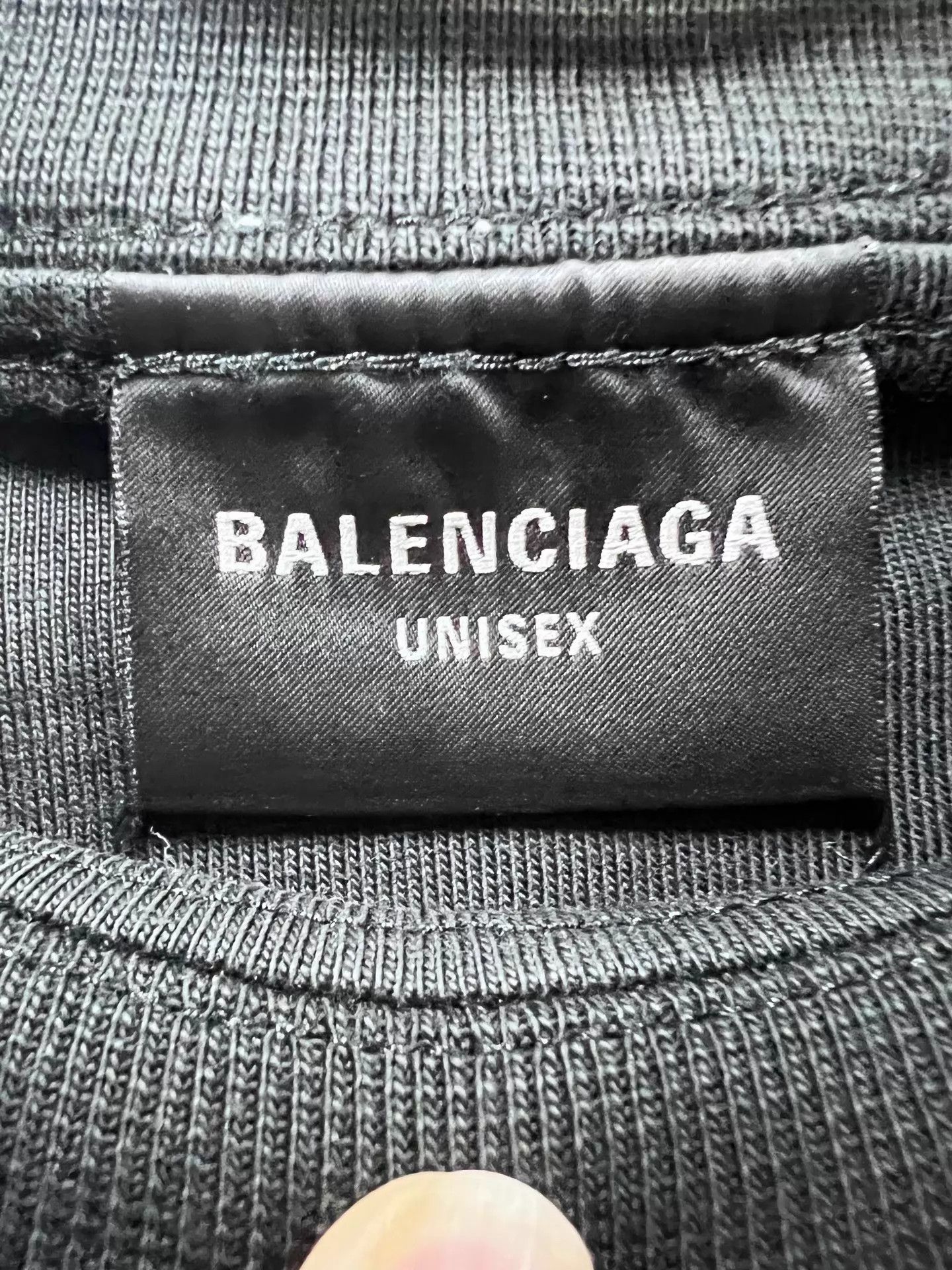 Balenciaga Balenciaga Logo Print Distressed Short Sleeve Tee Size 1 New Size US S / EU 44-46 / 1 - 4 Thumbnail