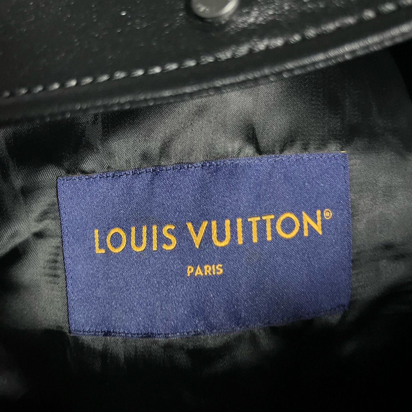 Louis Vuitton louis vuitton black logo striped baseball jacket Size US L / EU 52-54 / 3 - 4 Thumbnail