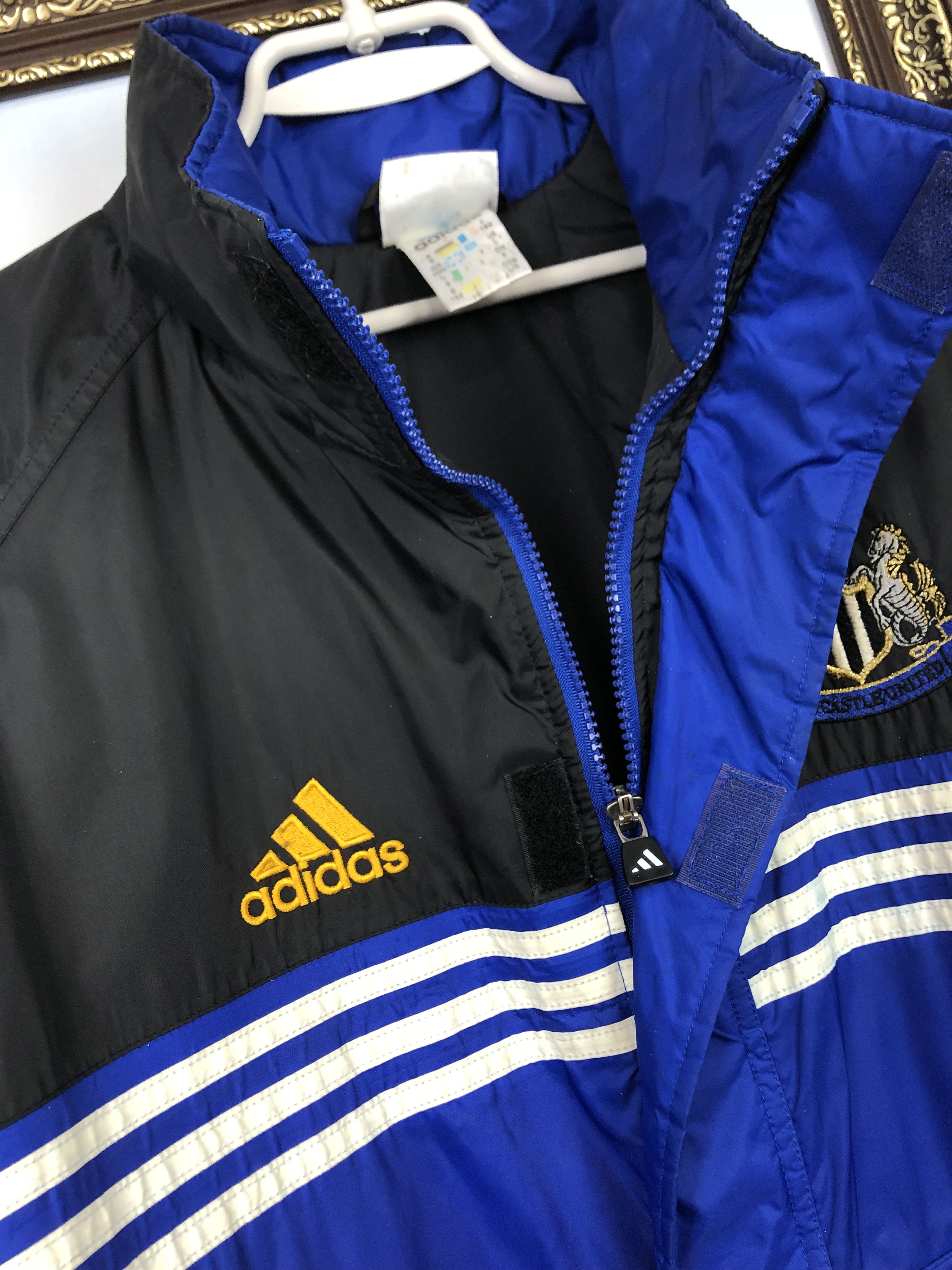 Adidas Vintage Adidas Newcastle United Football Jacket Bomber Size US XL / EU 56 / 4 - 3 Thumbnail