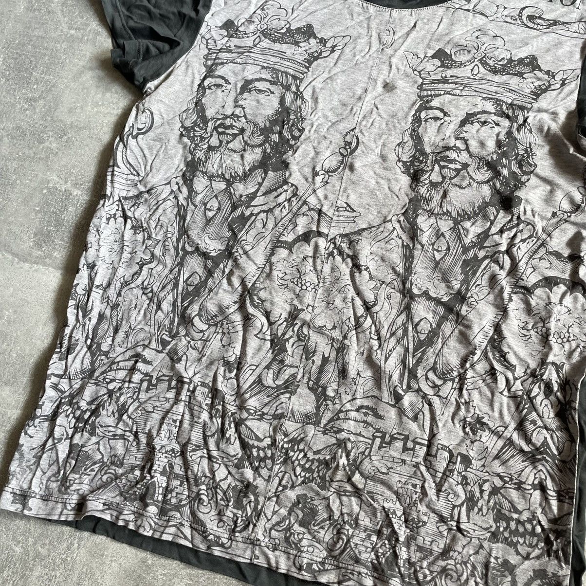 Dolce & Gabbana royal king Dolce Gabbana shirt tee old money luxury lux Size US M / EU 48-50 / 2 - 2 Thumbnail