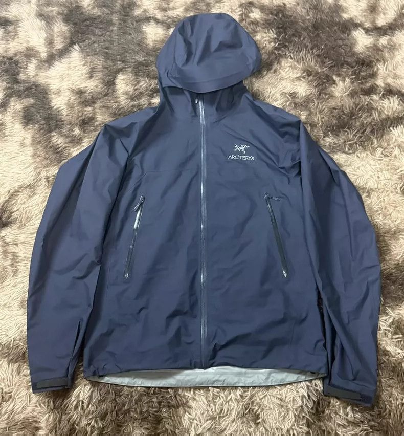 Arc'teryx Arc'teryx Beta Jacket Men's Hard Shell Size US L / EU 52-54 / 3 - 1 Thumbnail