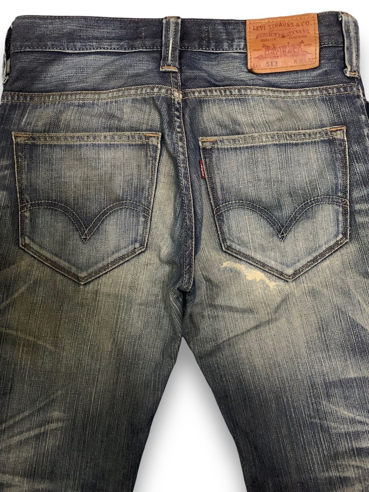 Levi's Vintage Clothing Vintage Y2K Levis 513 Honeycomb Slim Fit Distressed Jeans Size US 30 / EU 46 - 13 Thumbnail
