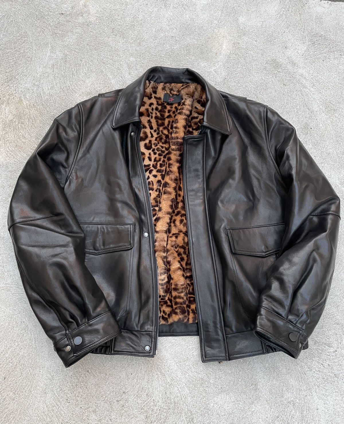 Genuine Leather × Vintage Vintage Leather Jacket X Cheetah Fur Interior Size US L / EU 52-54 / 3 - 1 Thumbnail