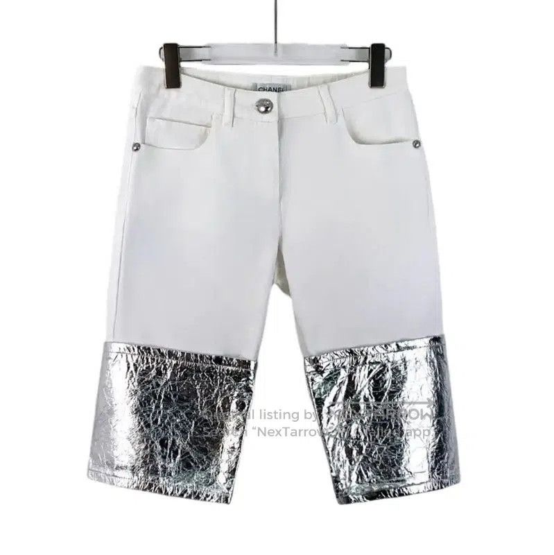 Chanel Chanel White Cotton Women's Shorts with Metallic Hem . Size 23" - 1 Thumbnail