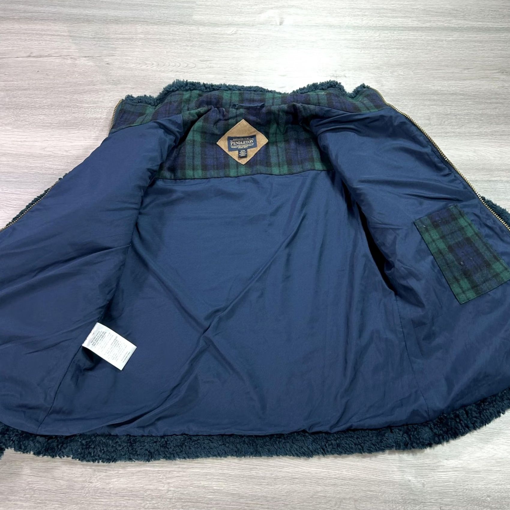 Pendleton Pendleton Jacket Mens M Navy Sherpa Fleece Full Zip Plaid Lined Cozy Bomber Jacket Mens Regular Blue Size US M / EU 48-50 / 2 - 3 Thumbnail