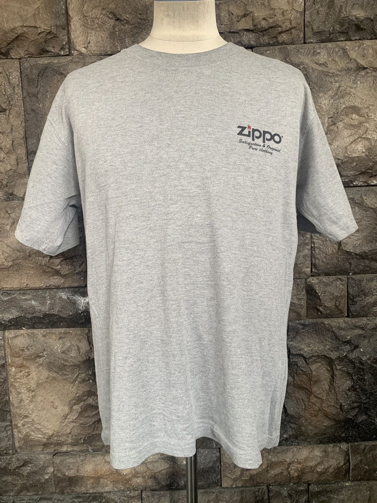 Zippo Vintage Zippo Metal Lighter Brand T shirt Size US L / EU 52-54 / 3 - 3 Thumbnail