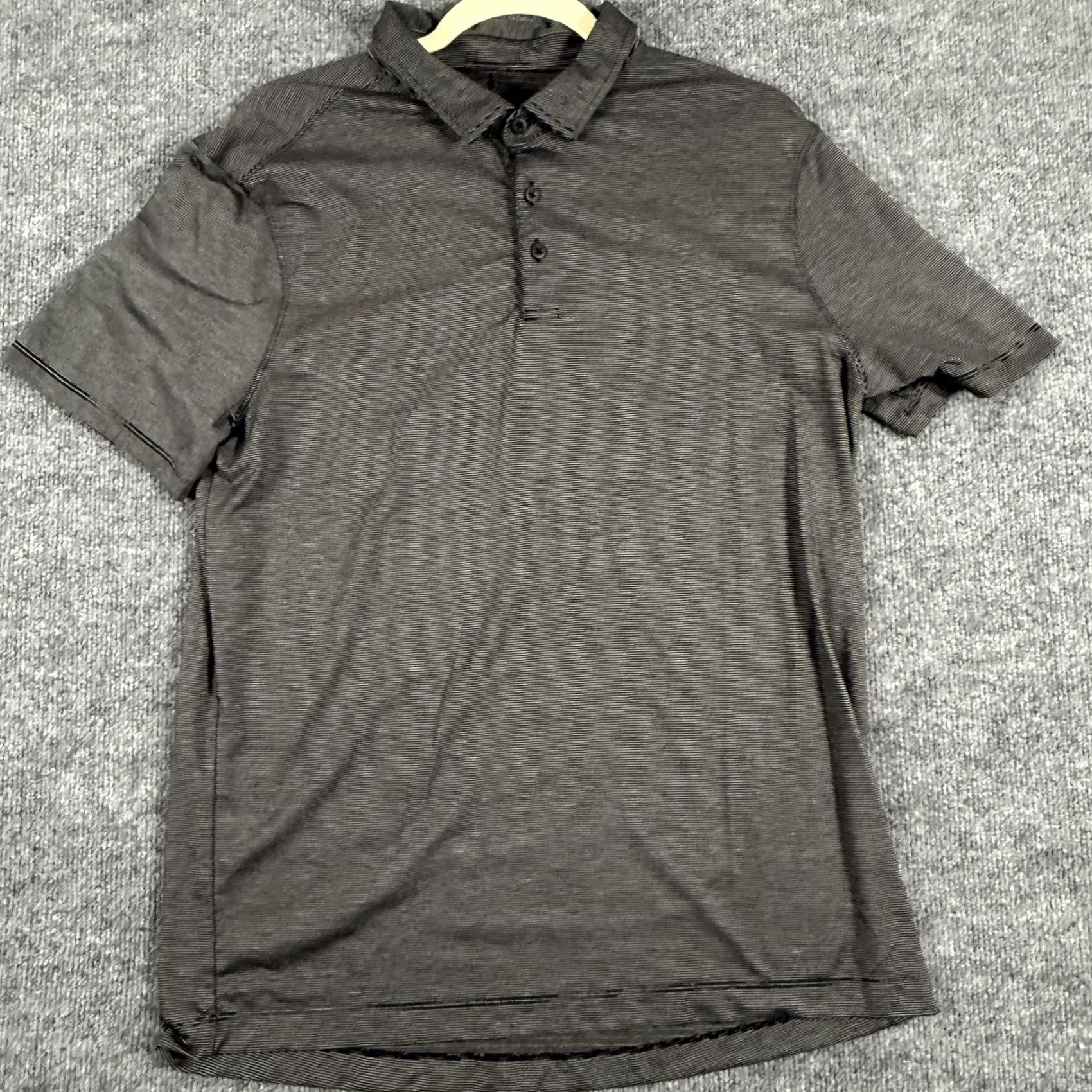Lululemon Lululemon Polo Shirt Mens Large Black Gray Striped Lightweight Golf Performance Shirt Size US L / EU 52-54 / 3 - 2 Thumbnail