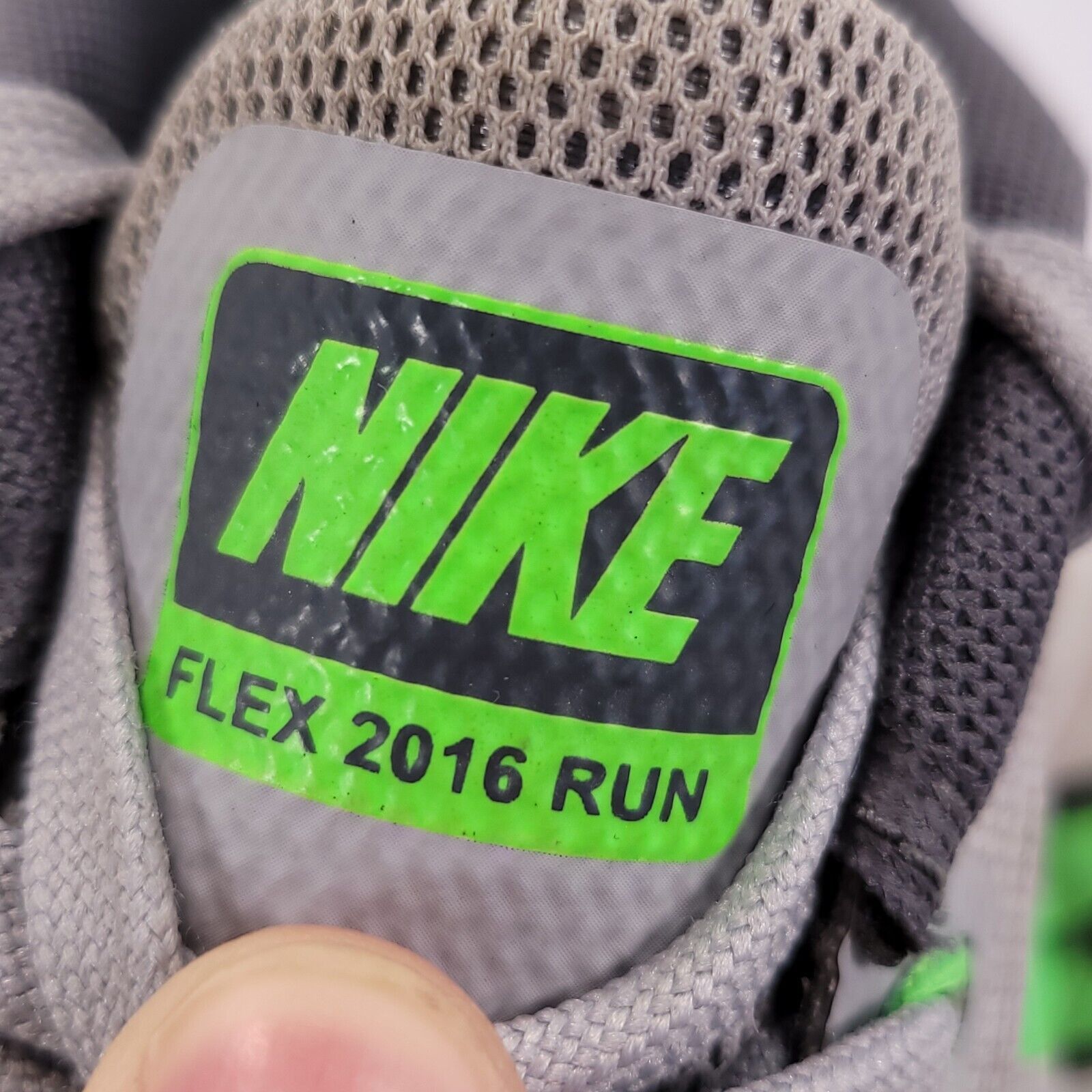 Nike Nike Flex 2016 Run Shoe Mens Size 7.5 830369-008 Gray Green Size US 7.5 / EU 40-41 - 10 Thumbnail