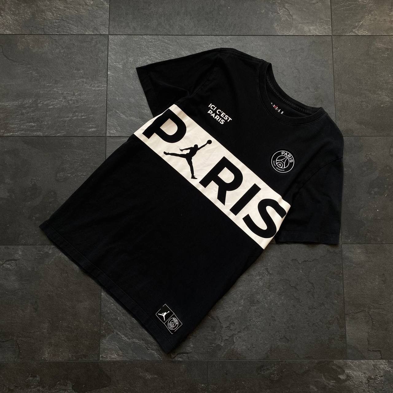Jordan Brand × Vintage Vintage big logo Jordan Paris tee shirt Size US M / EU 48-50 / 2 - 1 Thumbnail