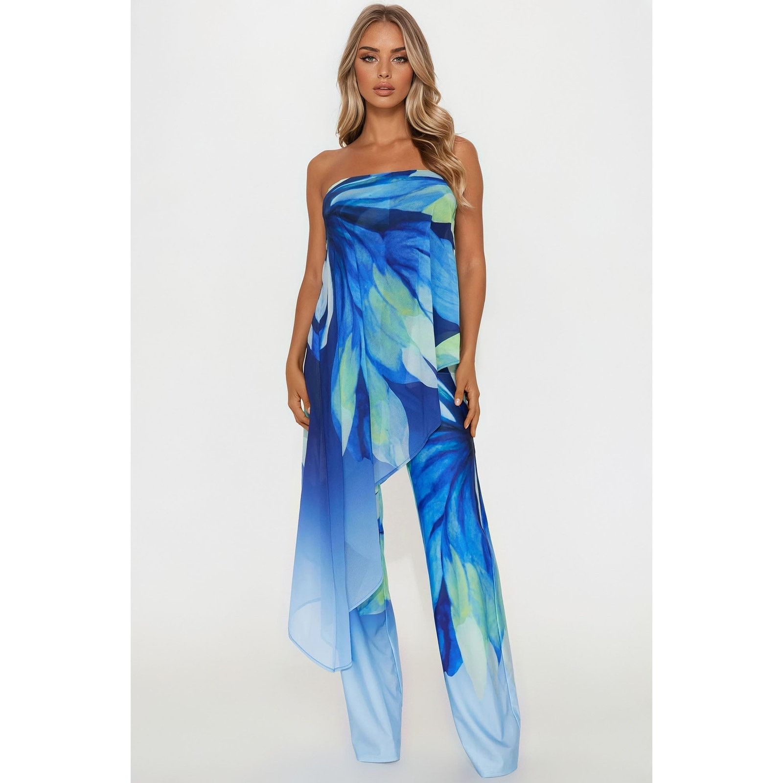 Other Danielle Flowy Floral Jumpsuit - Blue - Size XL Size 38" / US 16 / IT 52 - 1 Thumbnail