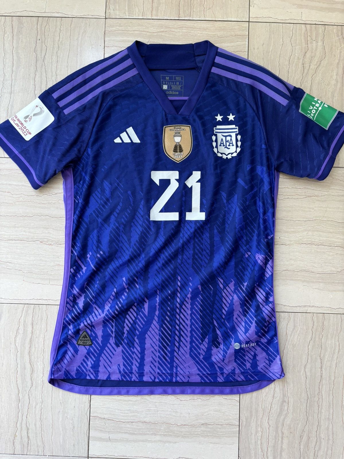 Adidas ARGENTINA AWAY 2022 WORLD CUP DYBALA FOOTBALL JERSEY Size US S / EU 44-46 / 1 - 2 Thumbnail