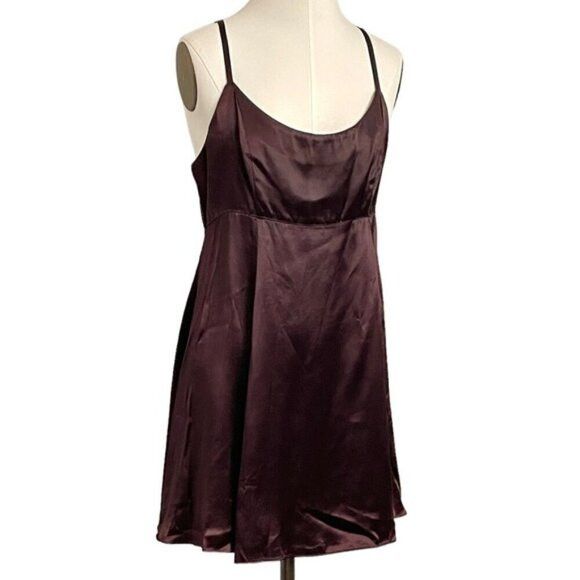 Betsey Johnson Y2K Betsey Johnson Plum Satin Mini Slip Dress - 10 🇺🇸 Size M / US 6-8 / IT 42-44 - 2 Thumbnail