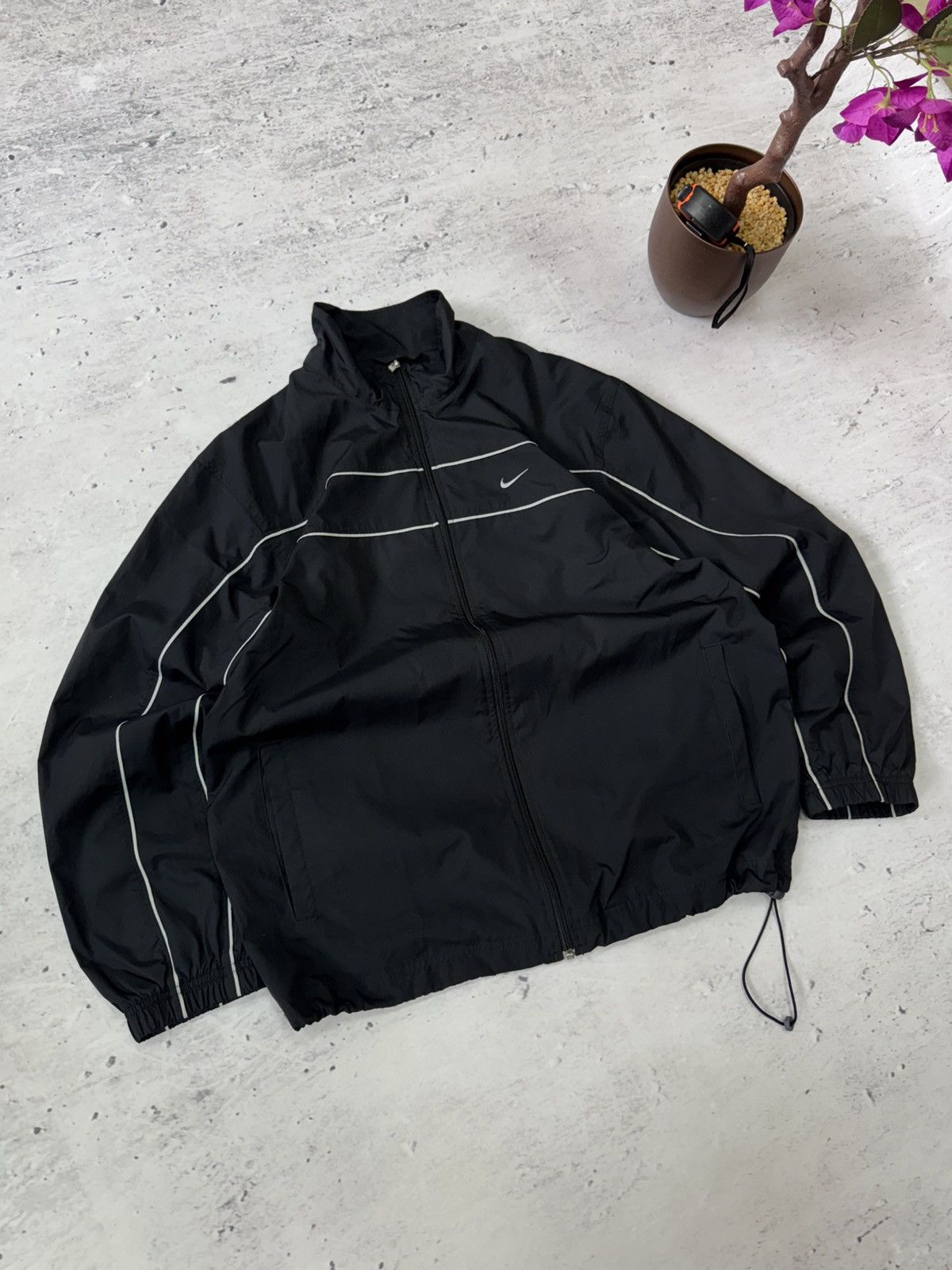 Nike × Vintage NIKE VINTAGE BASIC LOGO OVERSIZE BAGGY LIGHT JACKET Size US L / EU 52-54 / 3 - 1 Thumbnail