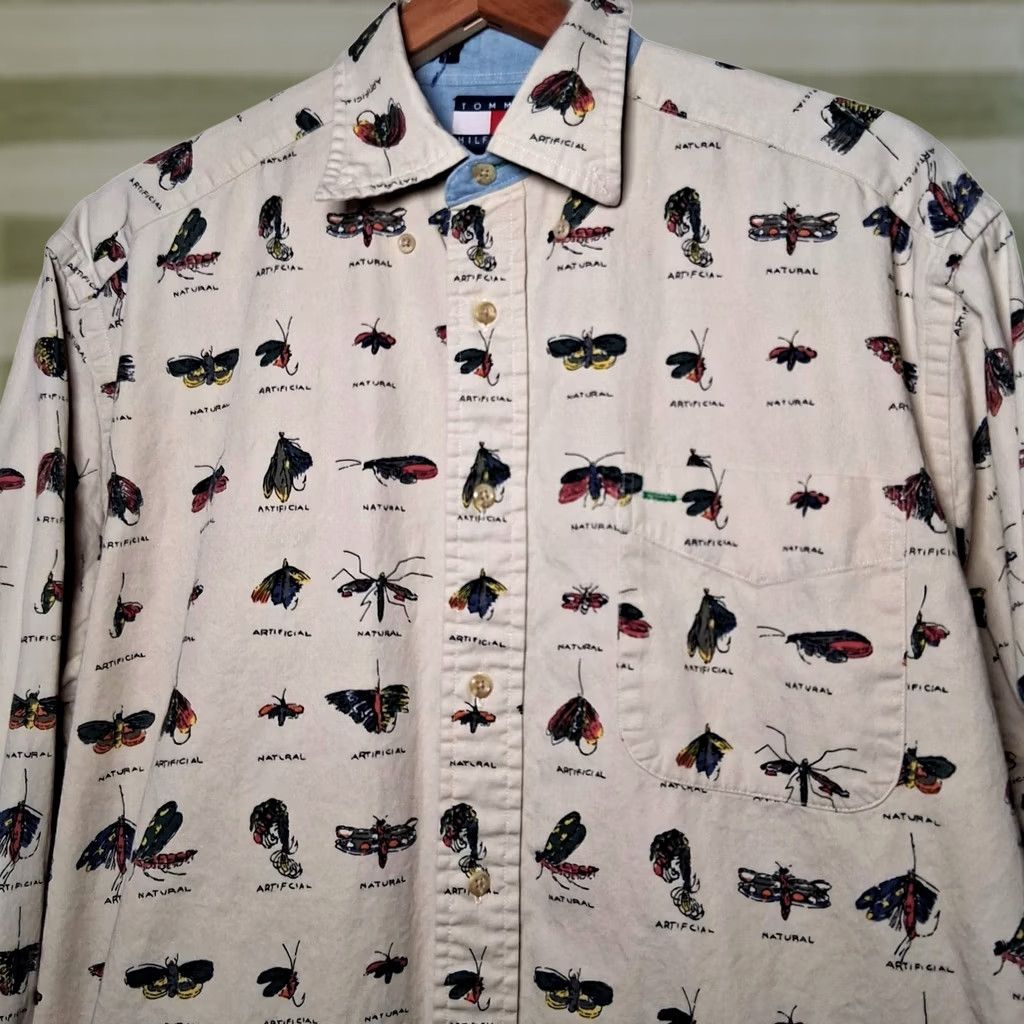 Tommy Hilfiger VINTAGE Tommy Hilfiger Shirt Men Small Fly Fishing Lures Fisherman Outdoors Fish Button-Down Collared Long Sleeve Beige Cotton Size US S / EU 44-46 / 1 - 1 Thumbnail