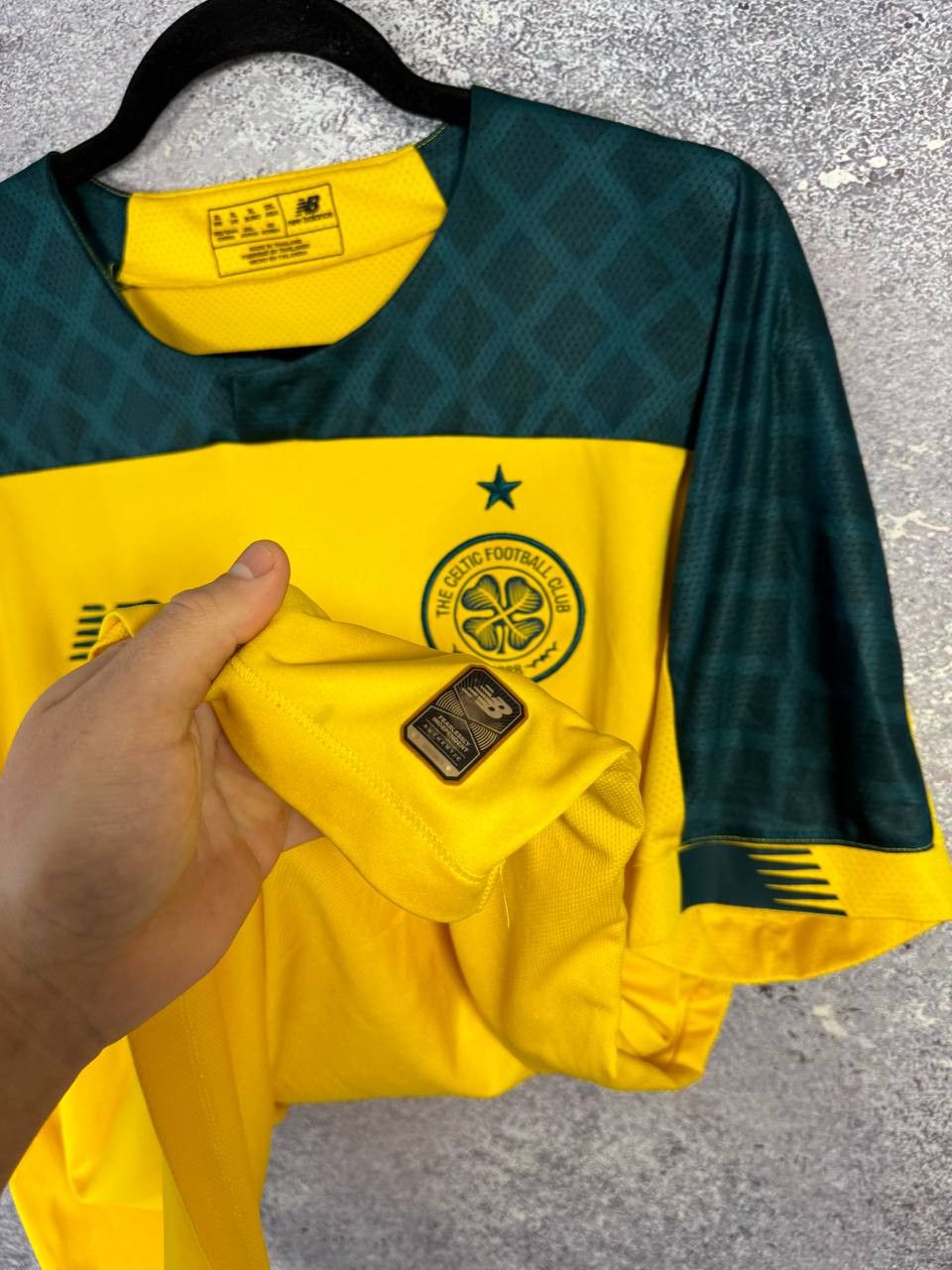 New Balance × Vintage Vintage Celtic 2019/20 New Balance Soccer Jersey Size US XL / EU 56 / 4 - 13 Thumbnail