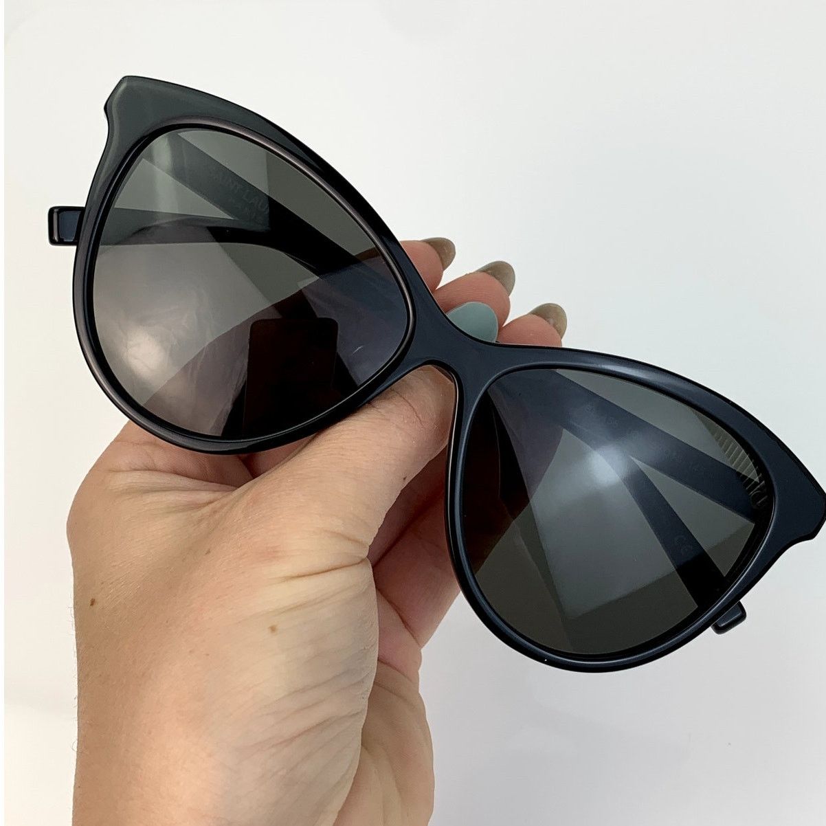 Yves Saint Laurent NEW SAINT LAURANT SUNGLASSES SL456 001 Black Women Authentic Size ONE SIZE - 8 Thumbnail