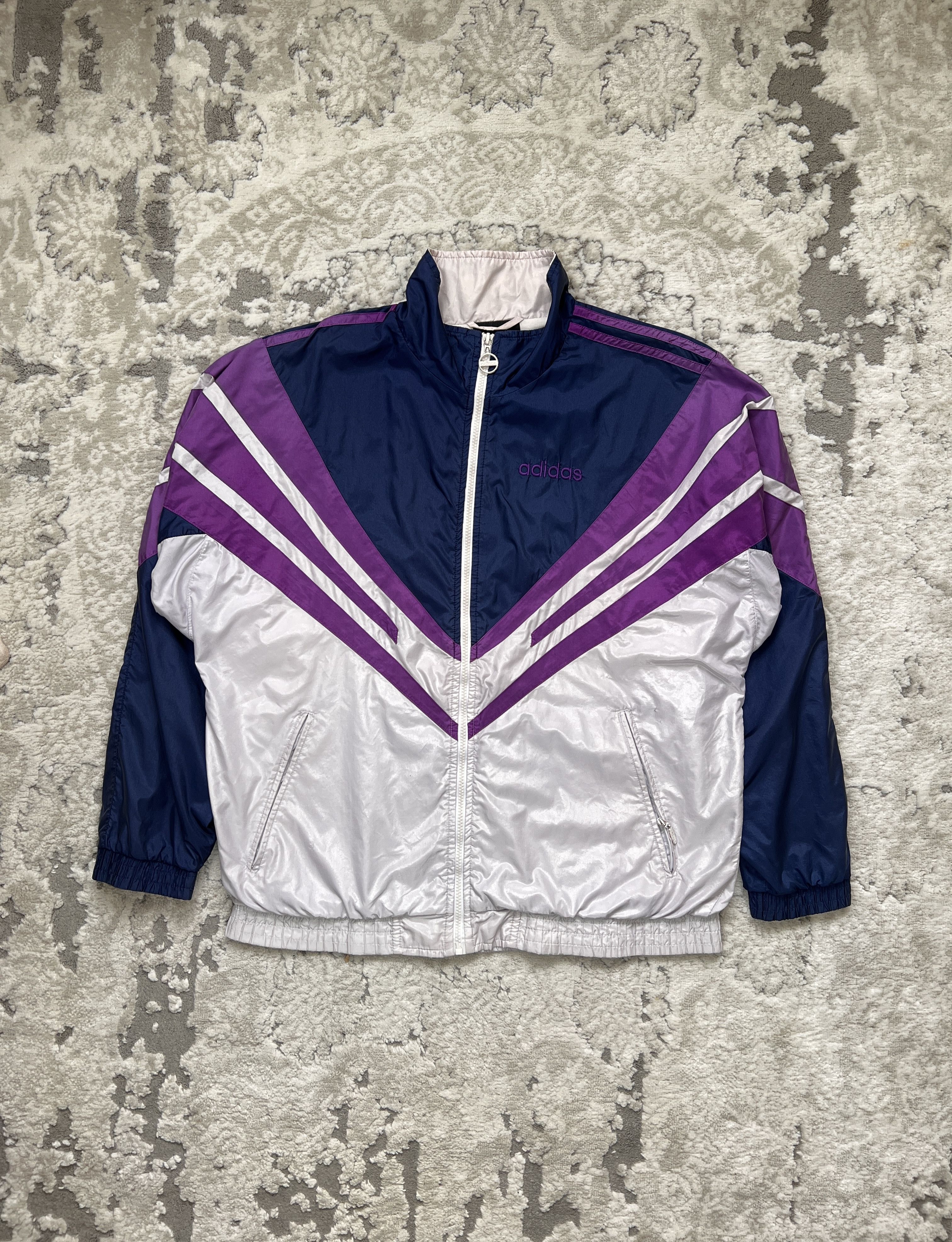 Adidas Vintage Adidas Chevron Panel Windbreaker Jacket - Size L Size US L / EU 52-54 / 3 - 1 Thumbnail