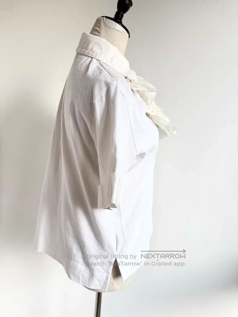 Vivienne Westwood Vivienne Westwood size 00 White Saturn Ruffle Short Sleeve Size XXS / US 00 / IT 34 - 5 Thumbnail